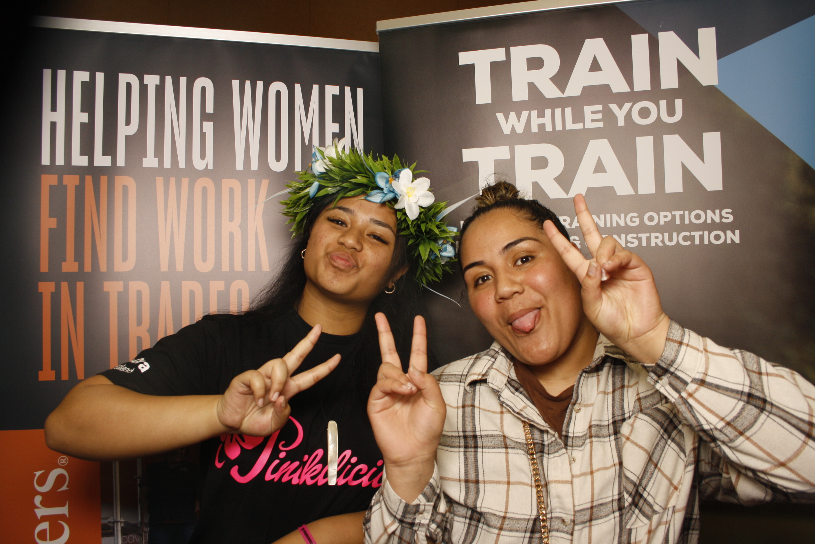 LA FALE - Jobs & Skills Expo 2022 | View more photos from the event at wgtngallery.classicphotobooths.co.nz/u/wgtncpbgallery/LA-FALE-Jobs-Skills-Expo-2022
