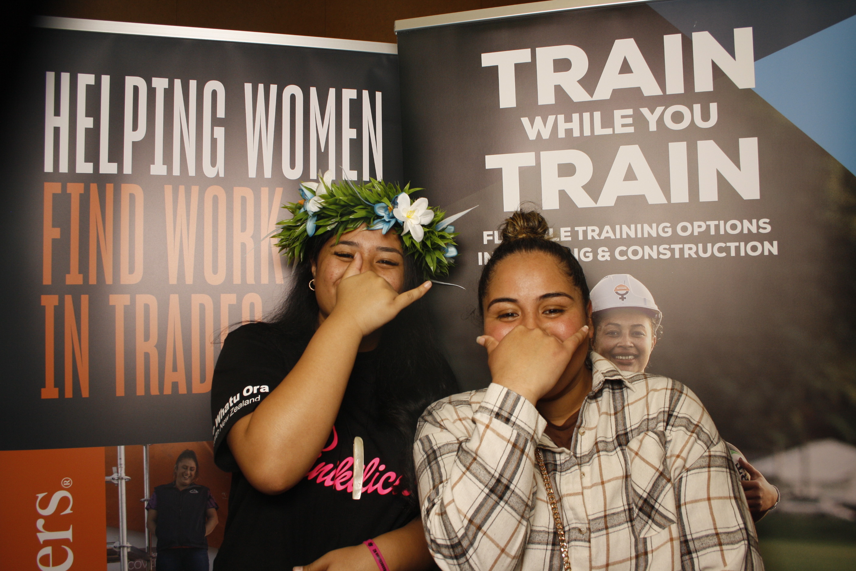 LA FALE - Jobs & Skills Expo 2022 | View more photos from the event at wgtngallery.classicphotobooths.co.nz/u/wgtncpbgallery/LA-FALE-Jobs-Skills-Expo-2022