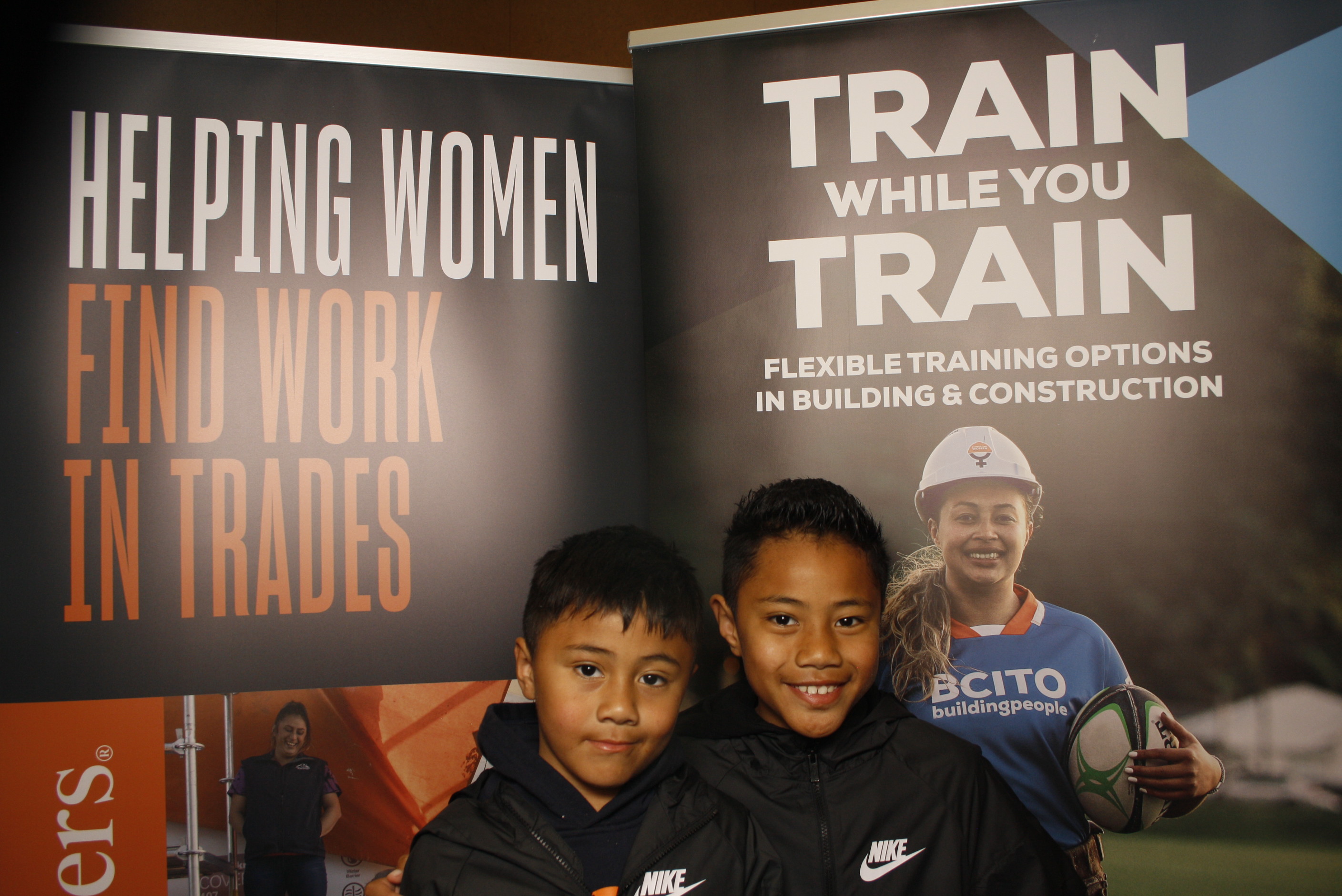 LA FALE - Jobs & Skills Expo 2022 | View more photos from the event at wgtngallery.classicphotobooths.co.nz/u/wgtncpbgallery/LA-FALE-Jobs-Skills-Expo-2022