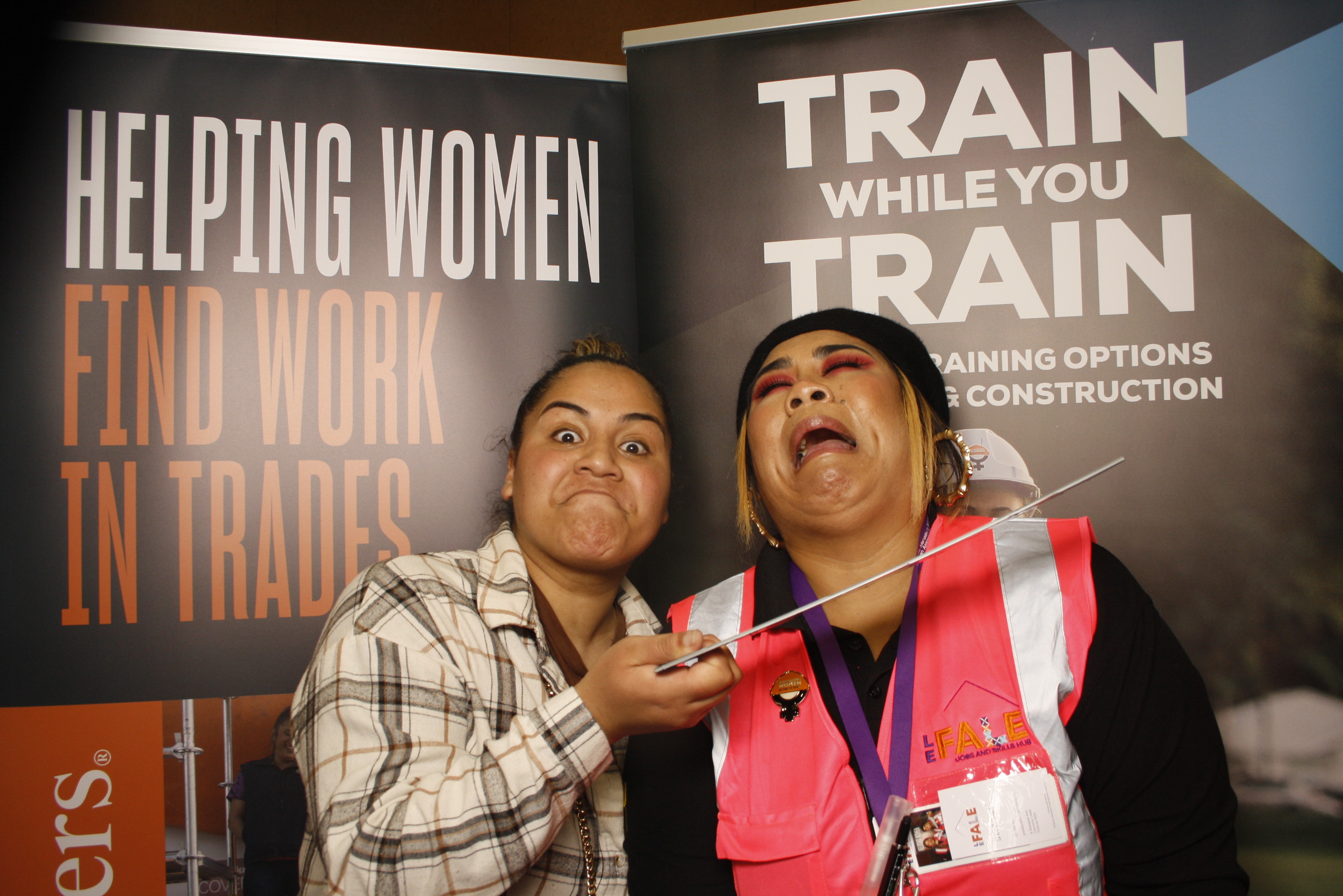 LA FALE - Jobs & Skills Expo 2022 | View more photos from the event at wgtngallery.classicphotobooths.co.nz/u/wgtncpbgallery/LA-FALE-Jobs-Skills-Expo-2022