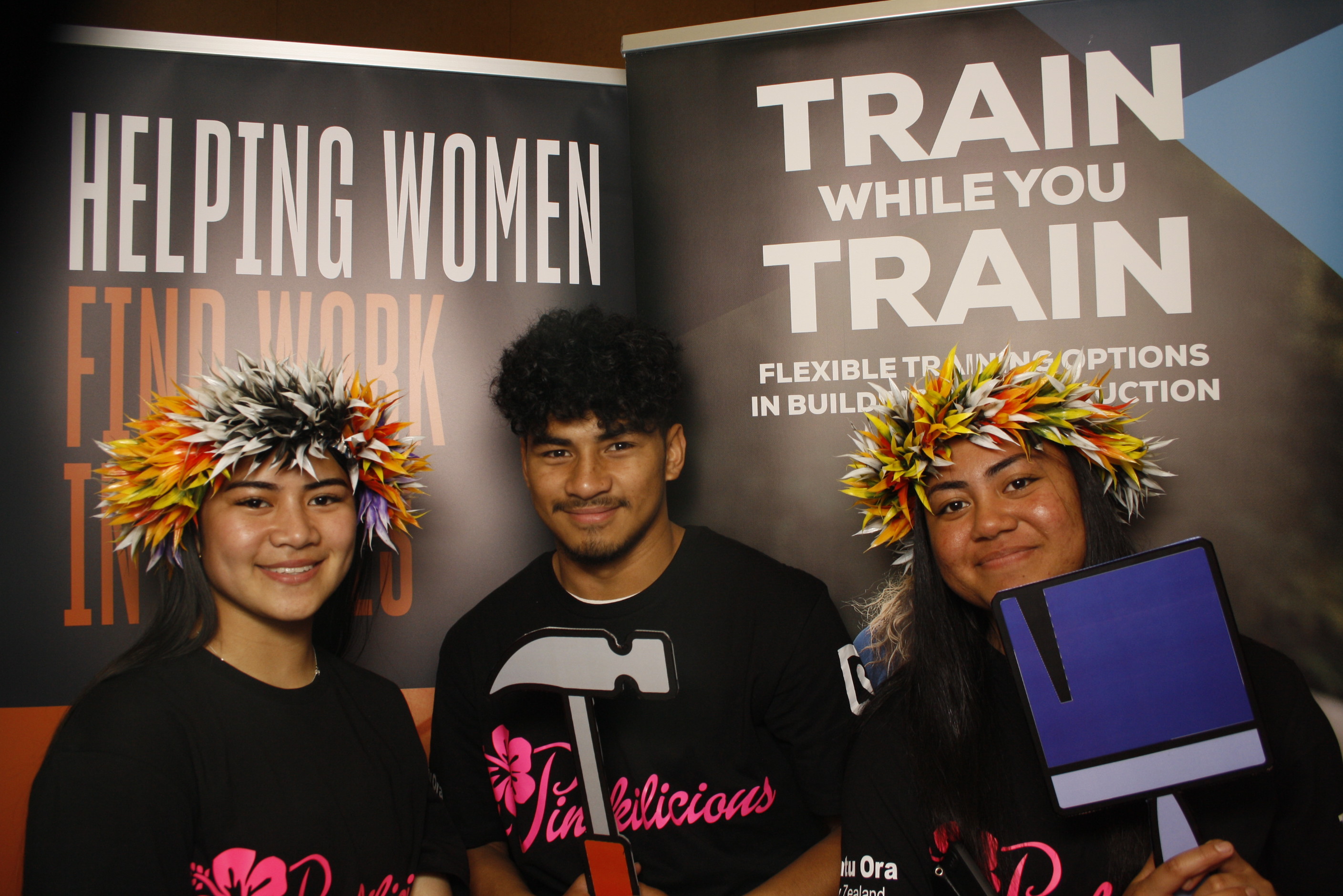 LA FALE - Jobs & Skills Expo 2022 | View more photos from the event at wgtngallery.classicphotobooths.co.nz/u/wgtncpbgallery/LA-FALE-Jobs-Skills-Expo-2022