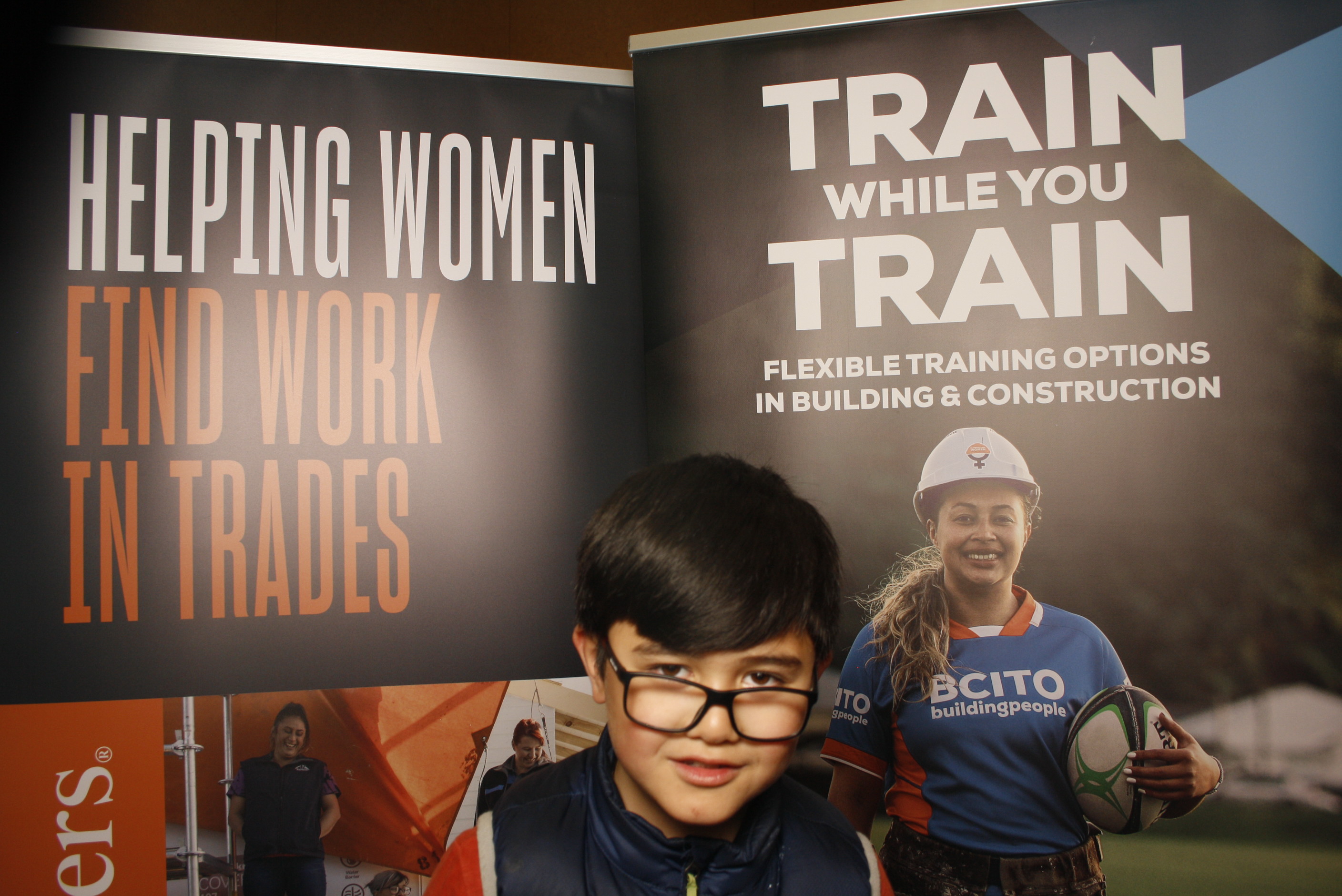 LA FALE - Jobs & Skills Expo 2022 | View more photos from the event at wgtngallery.classicphotobooths.co.nz/u/wgtncpbgallery/LA-FALE-Jobs-Skills-Expo-2022