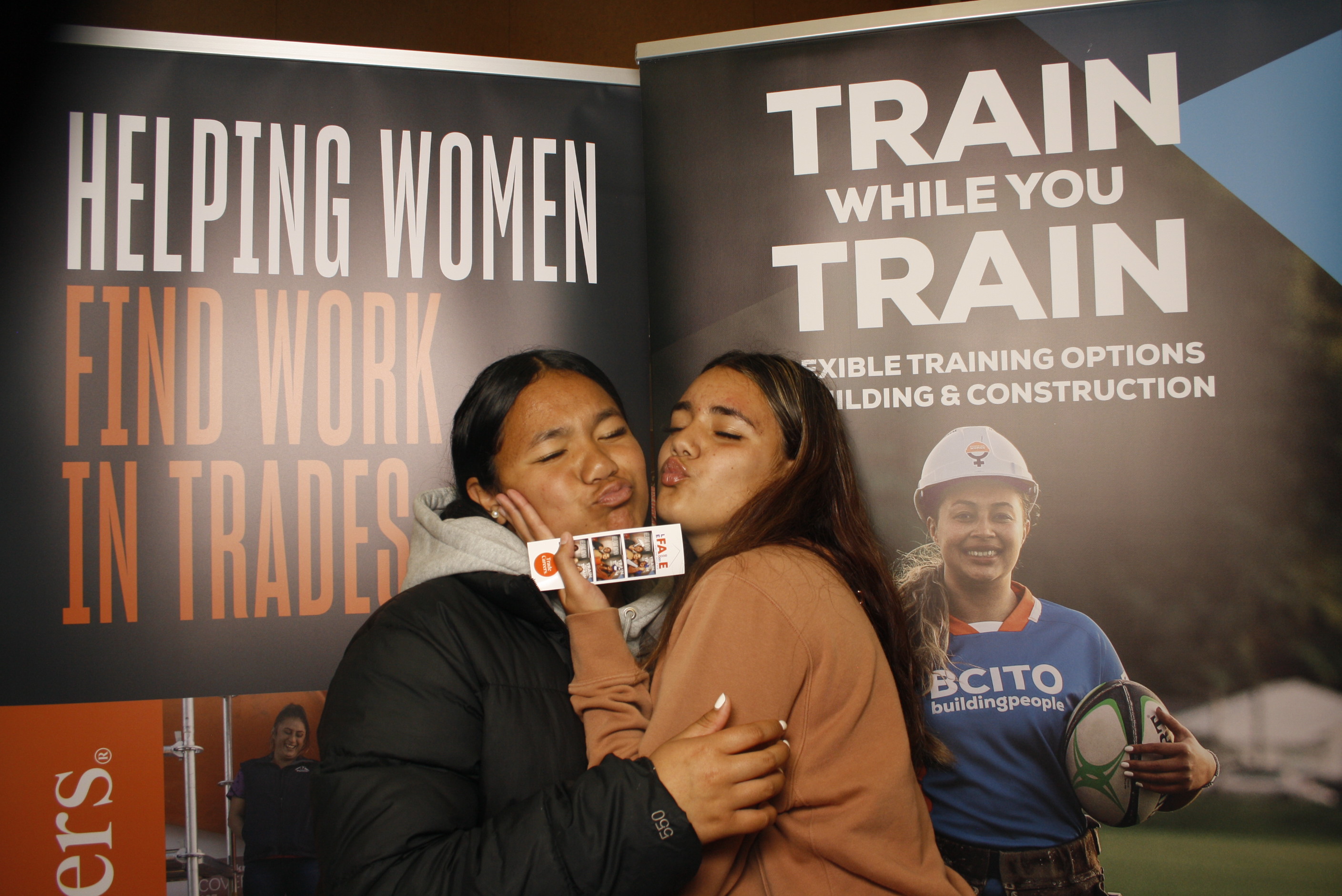 LA FALE - Jobs & Skills Expo 2022 | View more photos from the event at wgtngallery.classicphotobooths.co.nz/u/wgtncpbgallery/LA-FALE-Jobs-Skills-Expo-2022