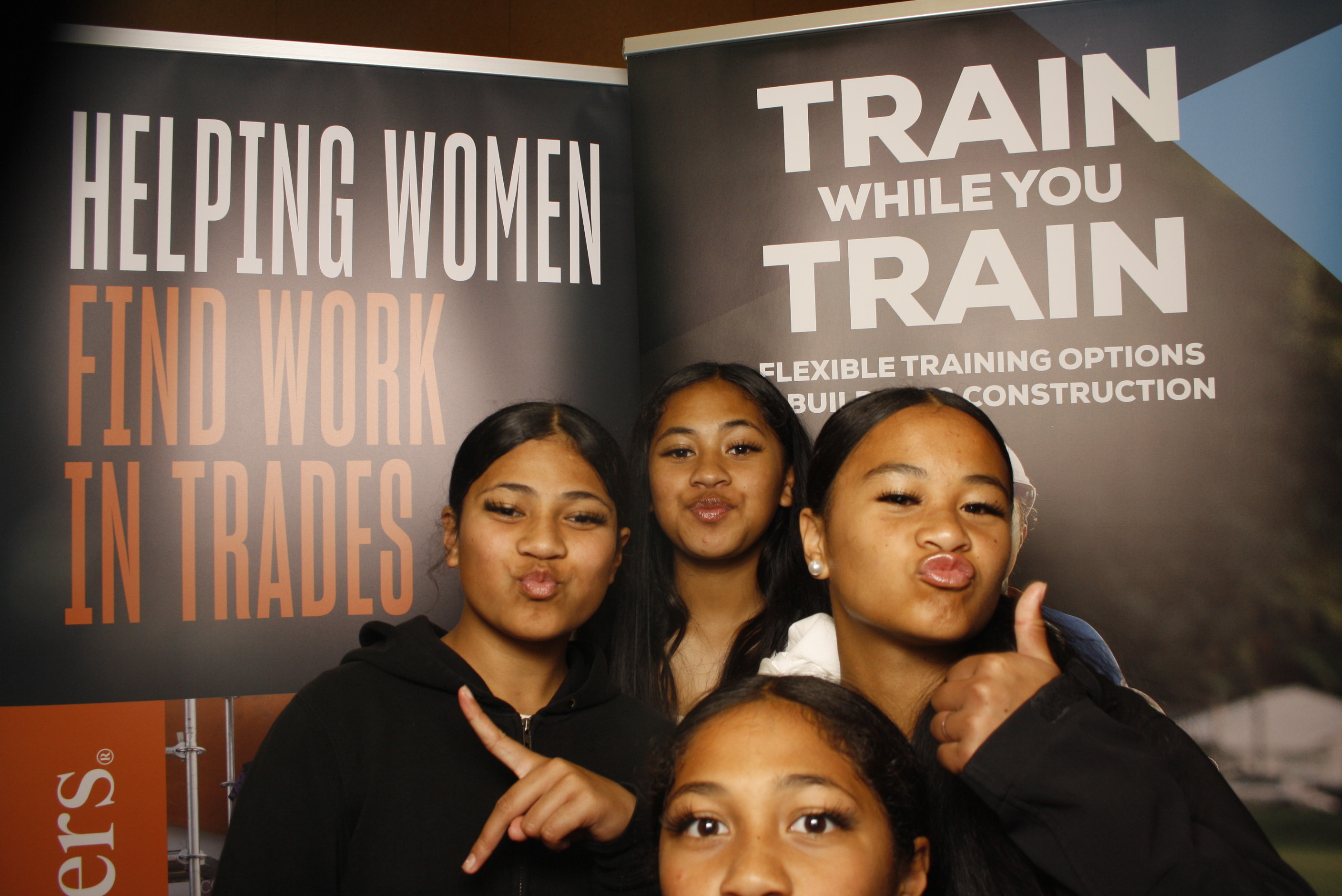 LA FALE - Jobs & Skills Expo 2022 | View more photos from the event at wgtngallery.classicphotobooths.co.nz/u/wgtncpbgallery/LA-FALE-Jobs-Skills-Expo-2022