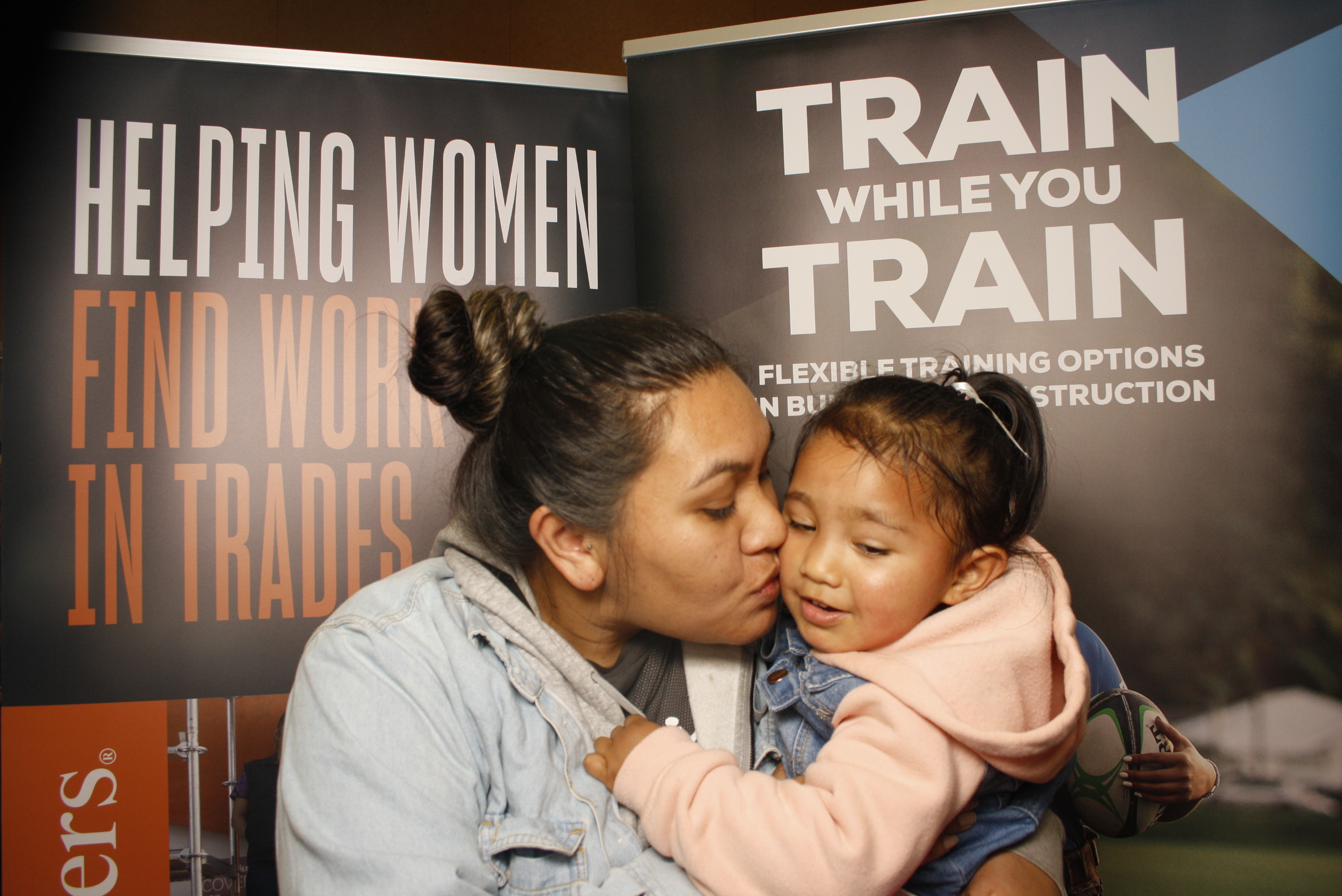 LA FALE - Jobs & Skills Expo 2022 | View more photos from the event at wgtngallery.classicphotobooths.co.nz/u/wgtncpbgallery/LA-FALE-Jobs-Skills-Expo-2022