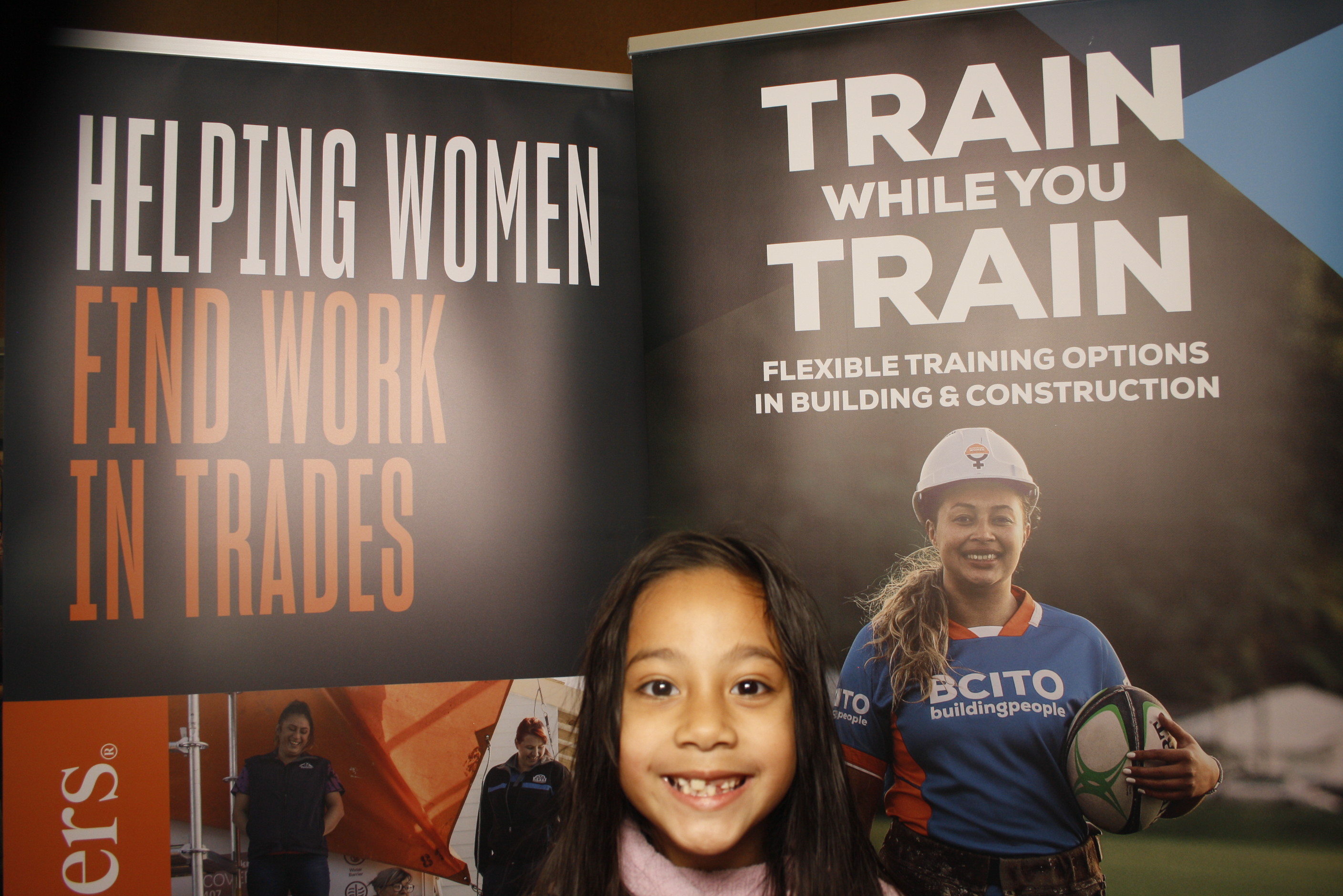 LA FALE - Jobs & Skills Expo 2022 | View more photos from the event at wgtngallery.classicphotobooths.co.nz/u/wgtncpbgallery/LA-FALE-Jobs-Skills-Expo-2022