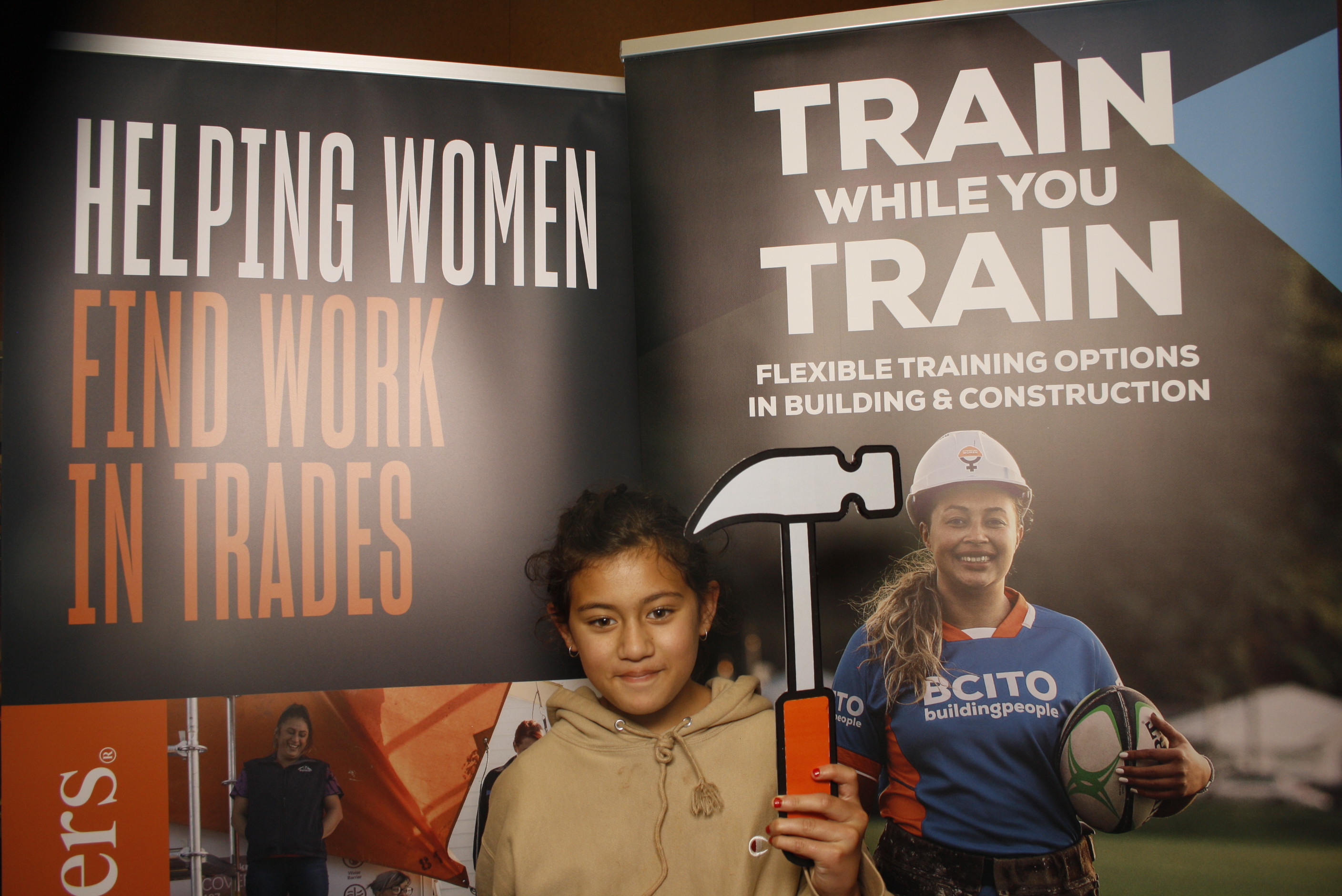 LA FALE - Jobs & Skills Expo 2022 | View more photos from the event at wgtngallery.classicphotobooths.co.nz/u/wgtncpbgallery/LA-FALE-Jobs-Skills-Expo-2022