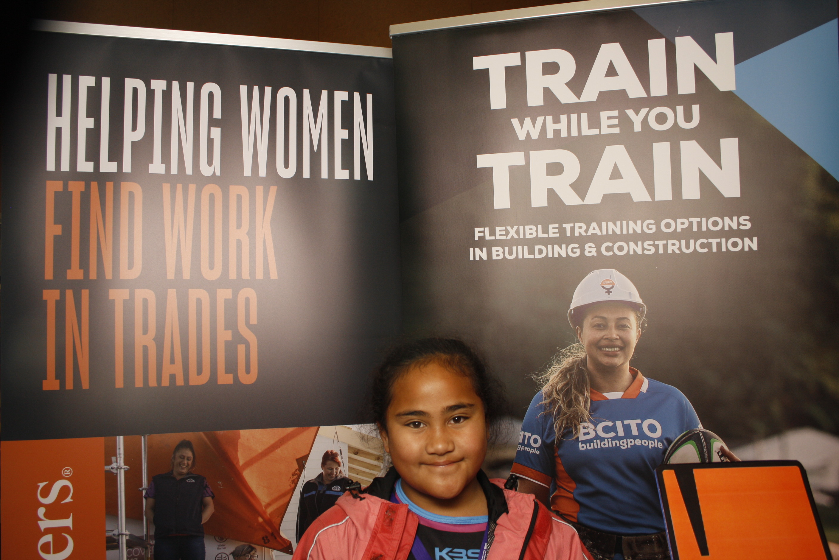 LA FALE - Jobs & Skills Expo 2022 | View more photos from the event at wgtngallery.classicphotobooths.co.nz/u/wgtncpbgallery/LA-FALE-Jobs-Skills-Expo-2022