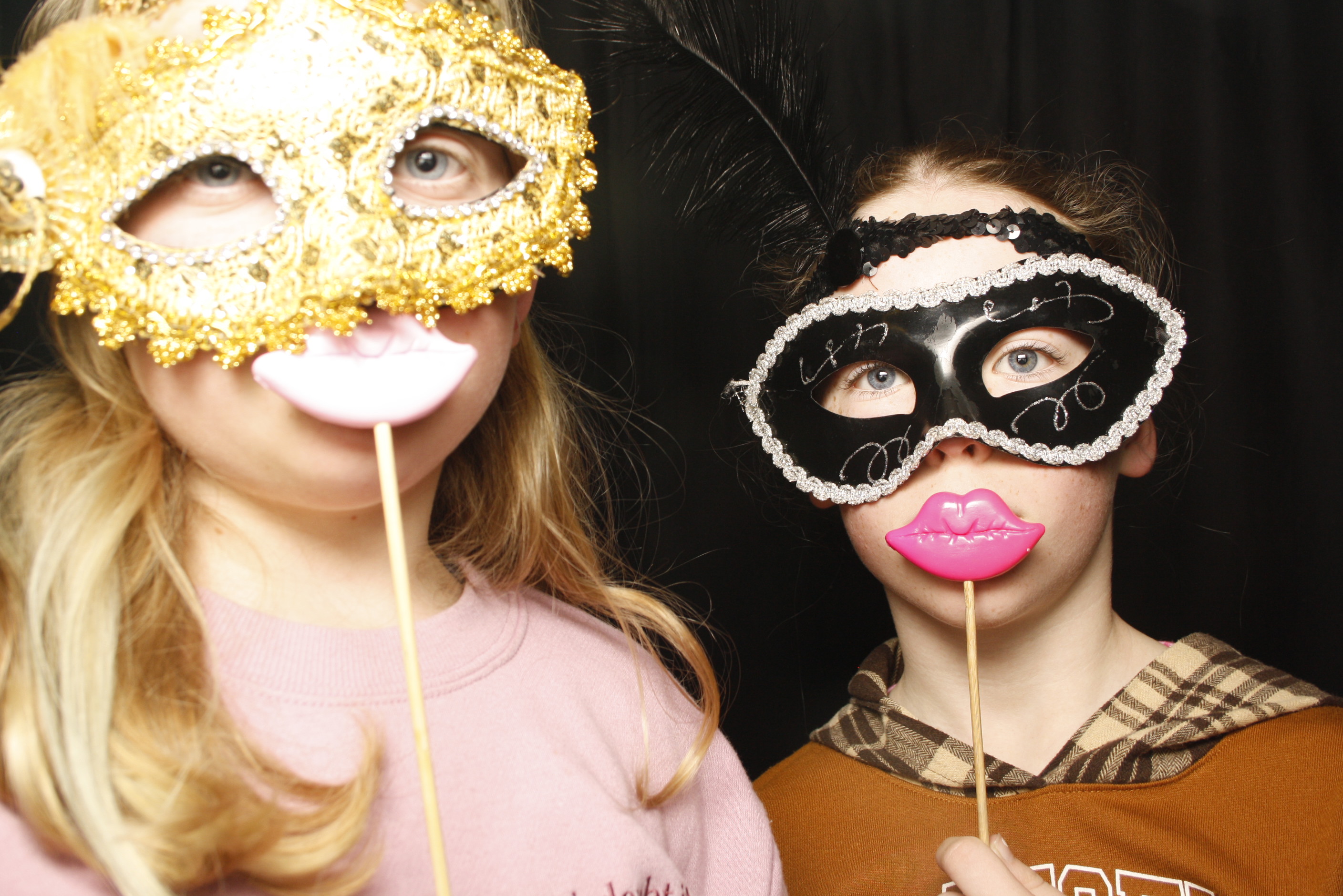 Mia & Lexi's 12th Birthday  | View more photos from the event at wgtngallery.classicphotobooths.co.nz/u/wgtncpbgallery/Mia-Lexis-12th-Birthday