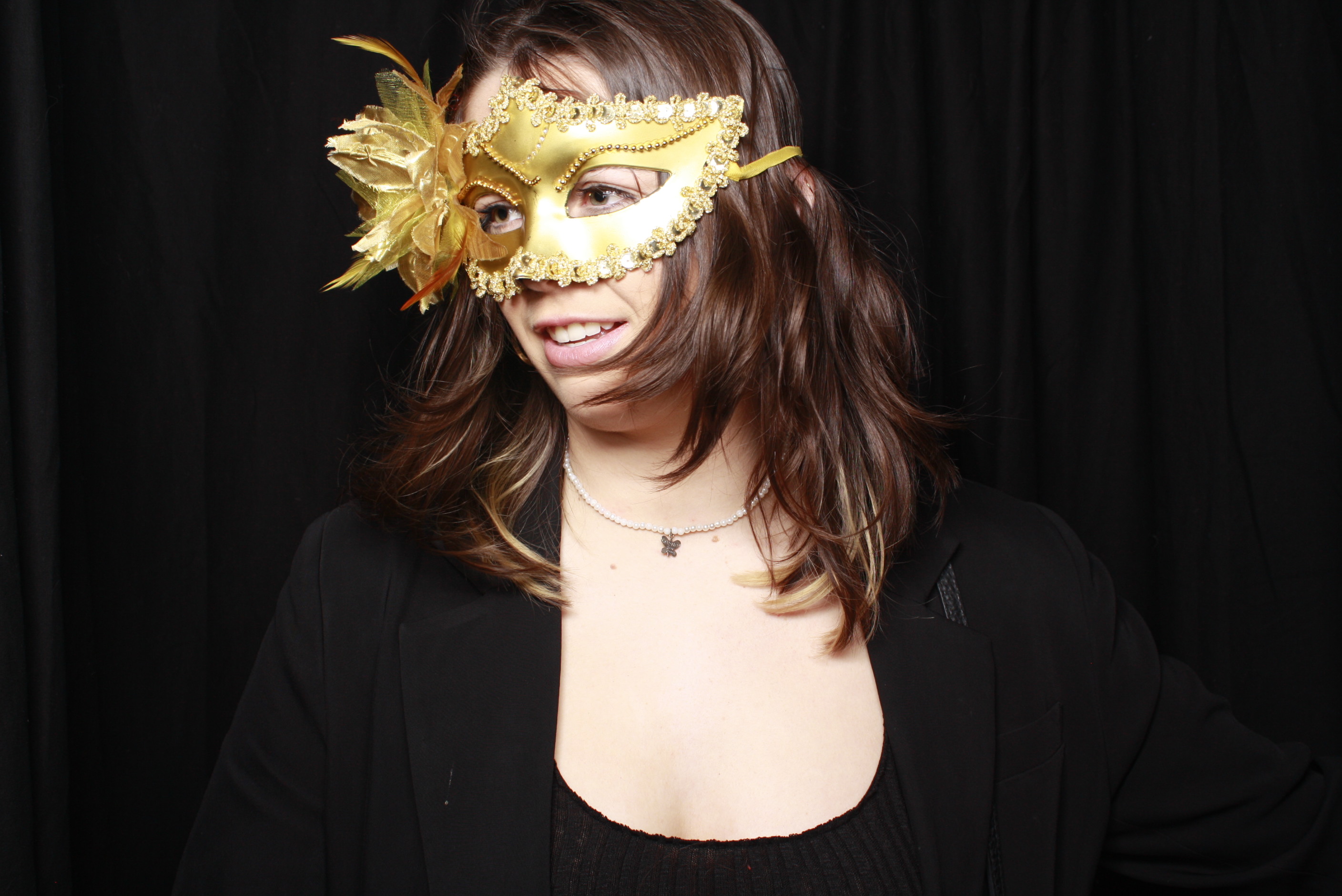 Nicole's 21st... 2022 | View more photos from the event at wgtngallery.classicphotobooths.co.nz/u/wgtncpbgallery/Nicoles-21st-2022