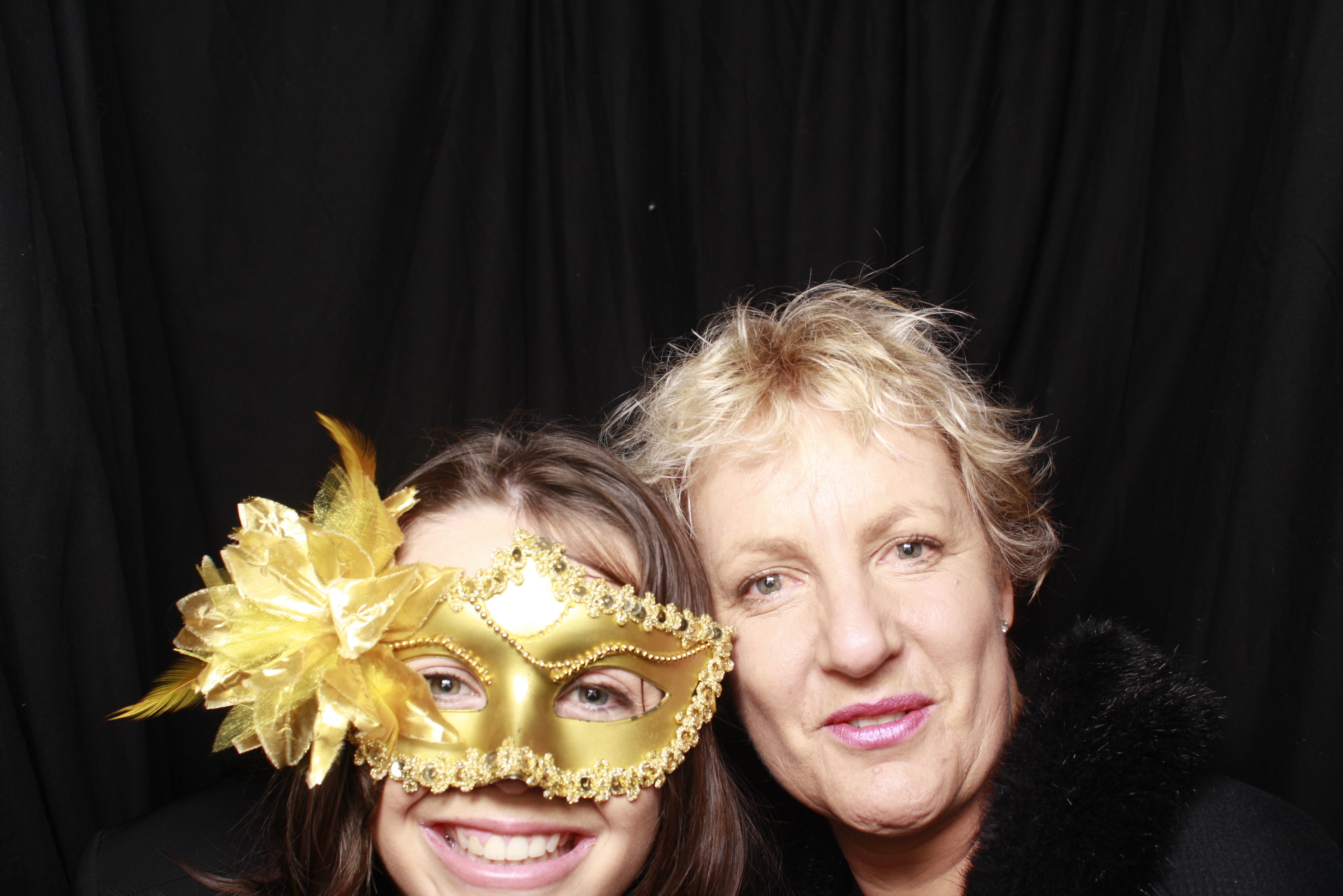 Nicole's 21st... 2022 | View more photos from the event at wgtngallery.classicphotobooths.co.nz/u/wgtncpbgallery/Nicoles-21st-2022