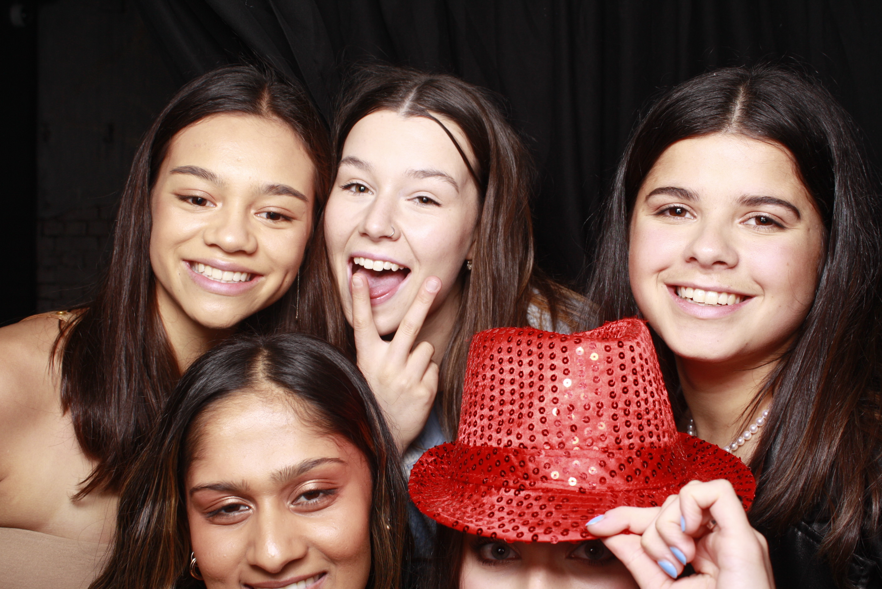 Nicole's 21st... 2022 | View more photos from the event at wgtngallery.classicphotobooths.co.nz/u/wgtncpbgallery/Nicoles-21st-2022