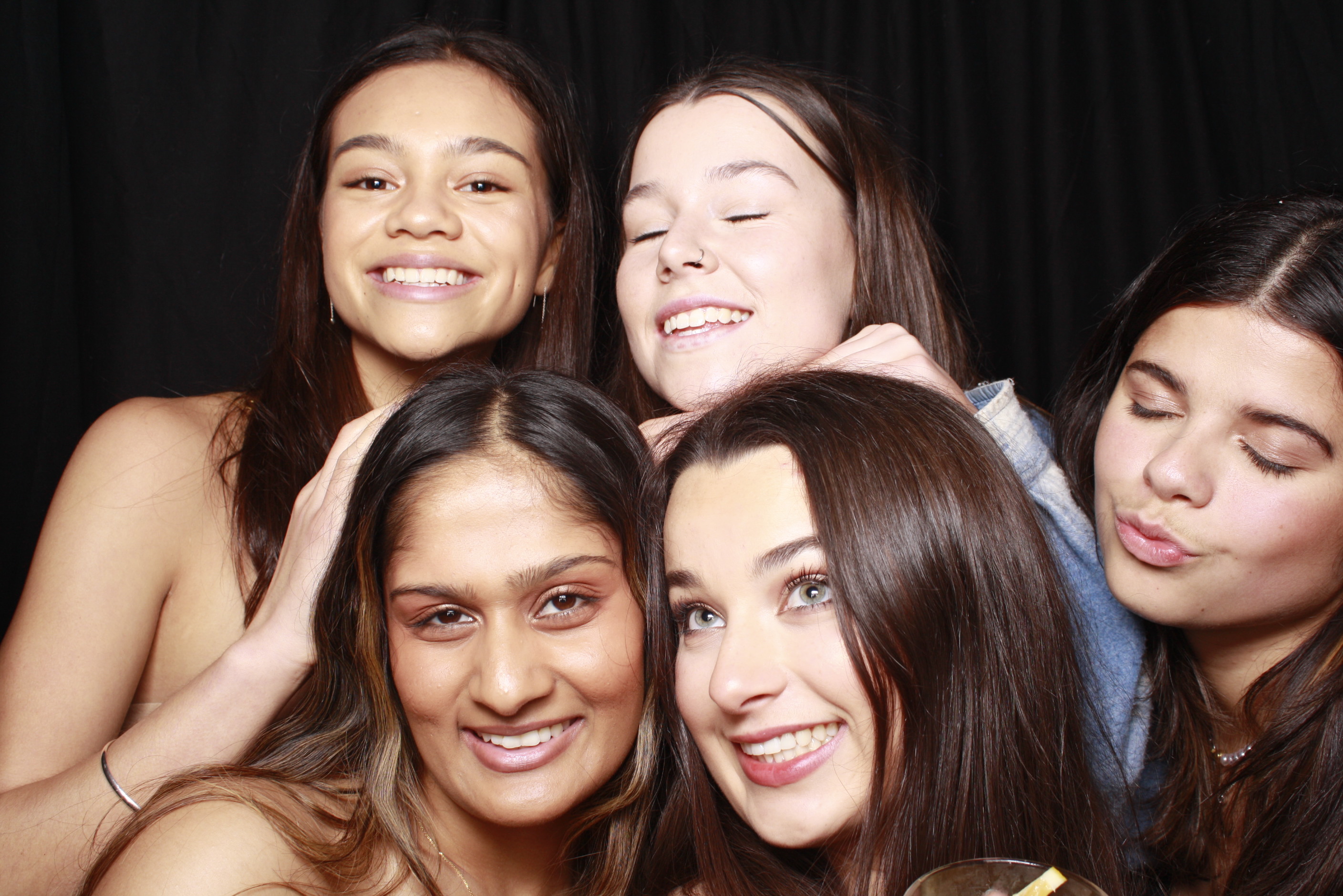 Nicole's 21st... 2022 | View more photos from the event at wgtngallery.classicphotobooths.co.nz/u/wgtncpbgallery/Nicoles-21st-2022