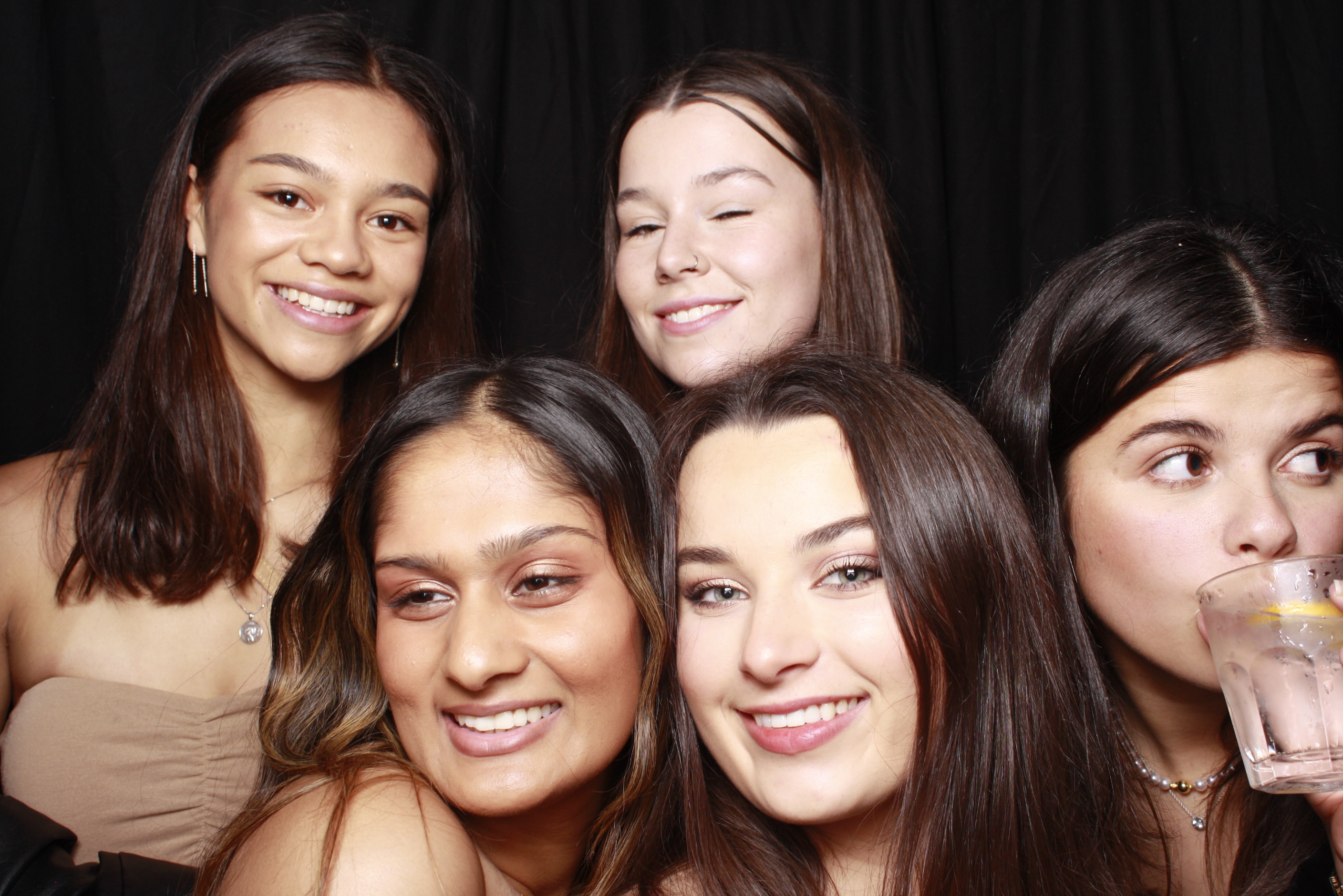 Nicole's 21st... 2022 | View more photos from the event at wgtngallery.classicphotobooths.co.nz/u/wgtncpbgallery/Nicoles-21st-2022