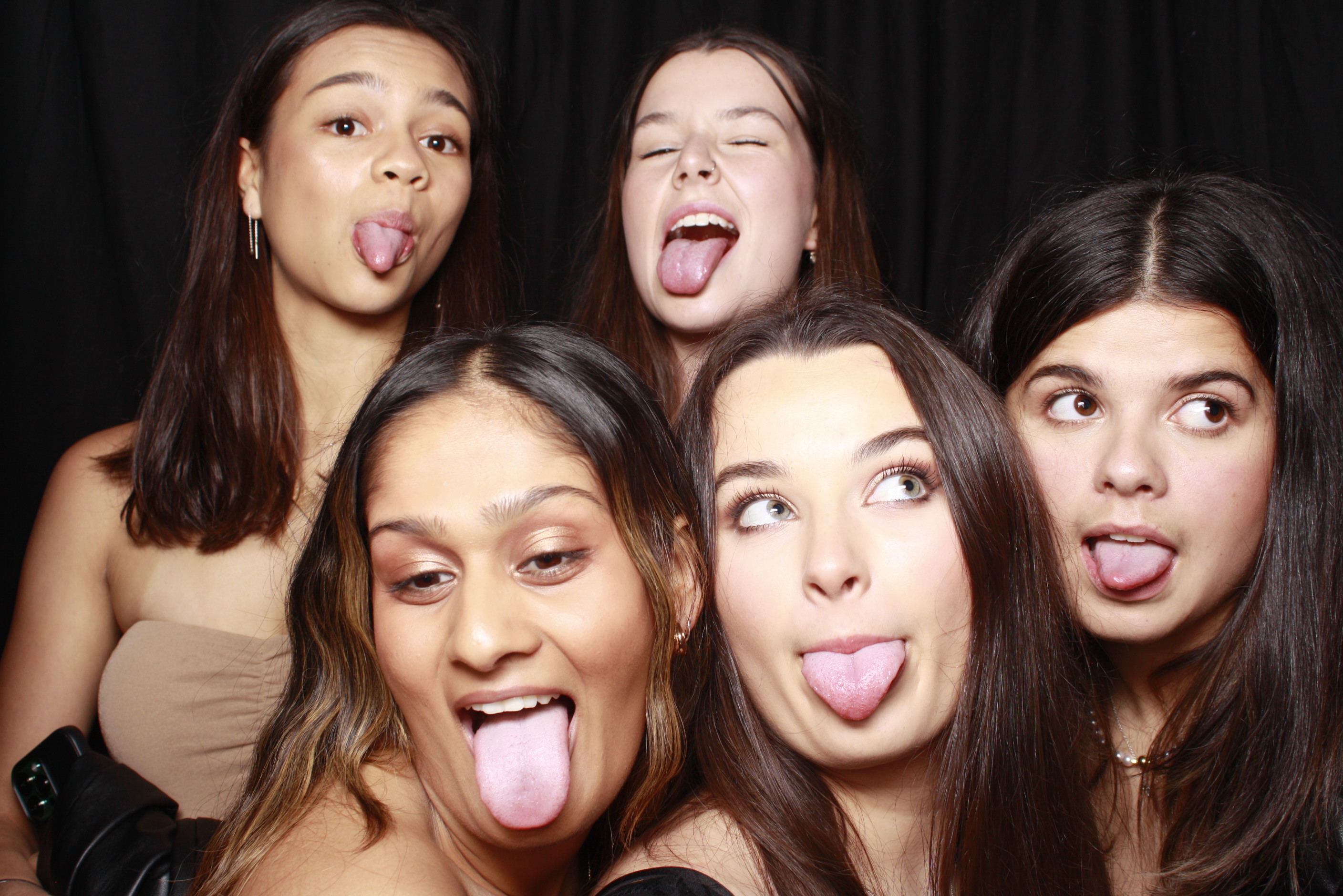 Nicole's 21st... 2022 | View more photos from the event at wgtngallery.classicphotobooths.co.nz/u/wgtncpbgallery/Nicoles-21st-2022