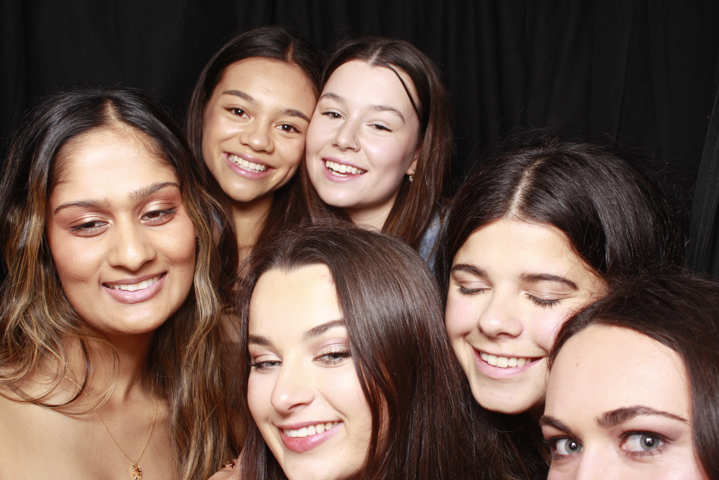 Nicole's 21st... 2022 | View more photos from the event at wgtngallery.classicphotobooths.co.nz/u/wgtncpbgallery/Nicoles-21st-2022