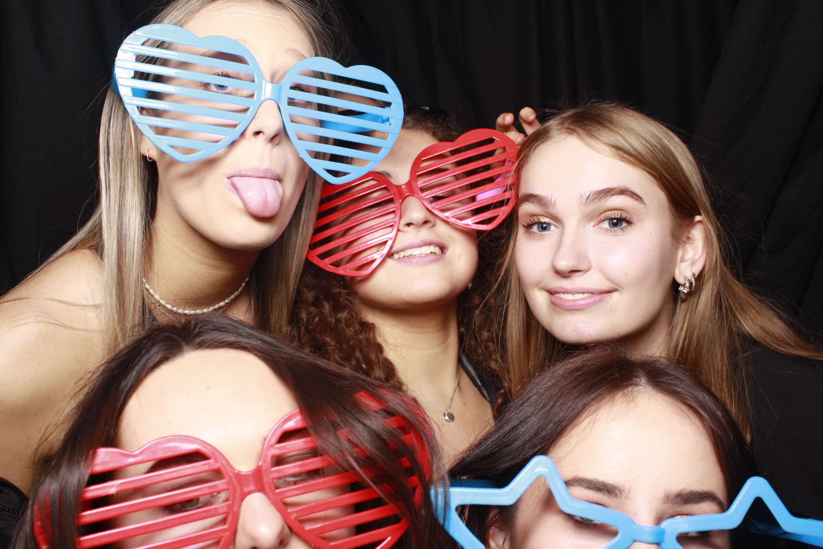 Nicole's 21st... 2022 | View more photos from the event at wgtngallery.classicphotobooths.co.nz/u/wgtncpbgallery/Nicoles-21st-2022