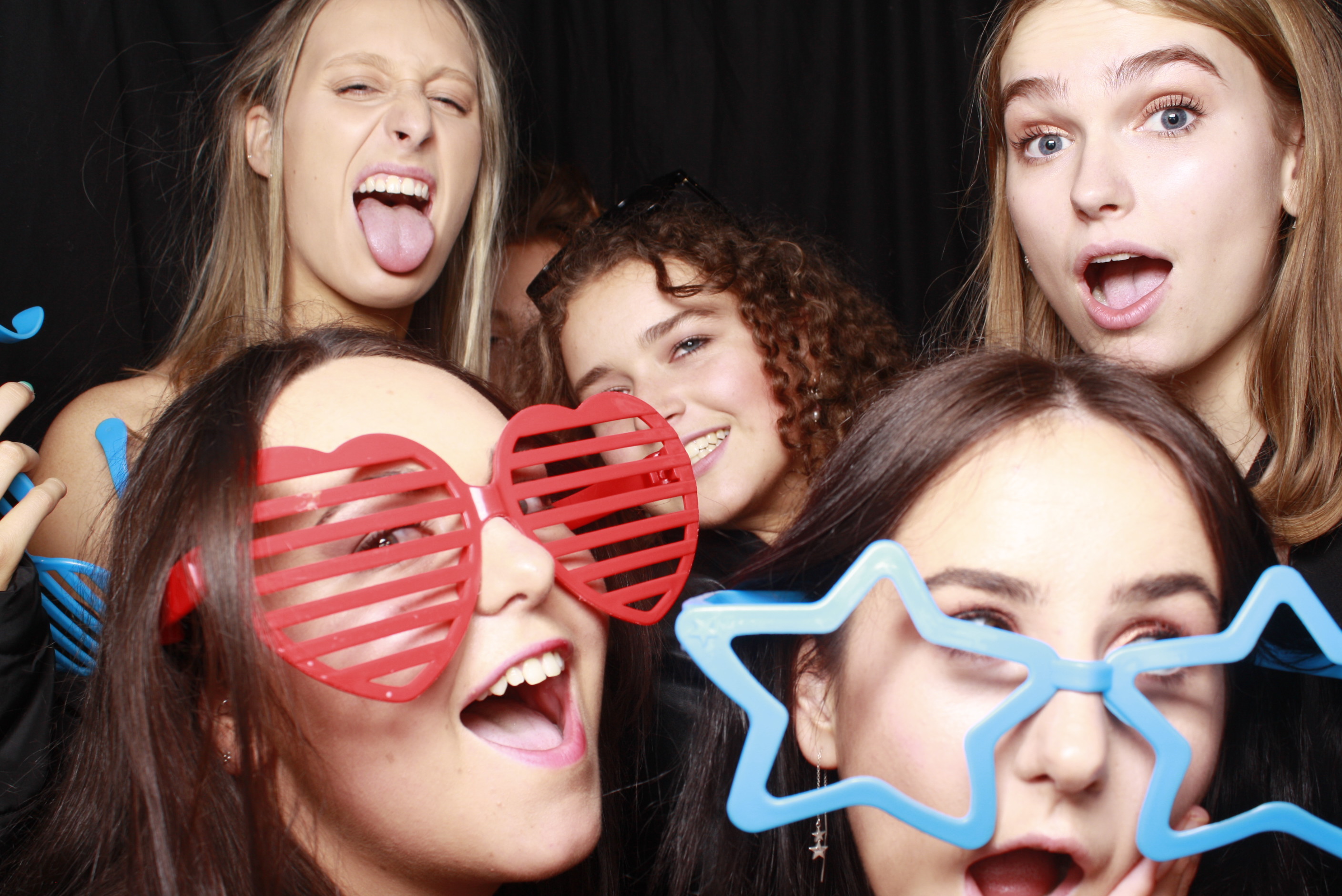 Nicole's 21st... 2022 | View more photos from the event at wgtngallery.classicphotobooths.co.nz/u/wgtncpbgallery/Nicoles-21st-2022