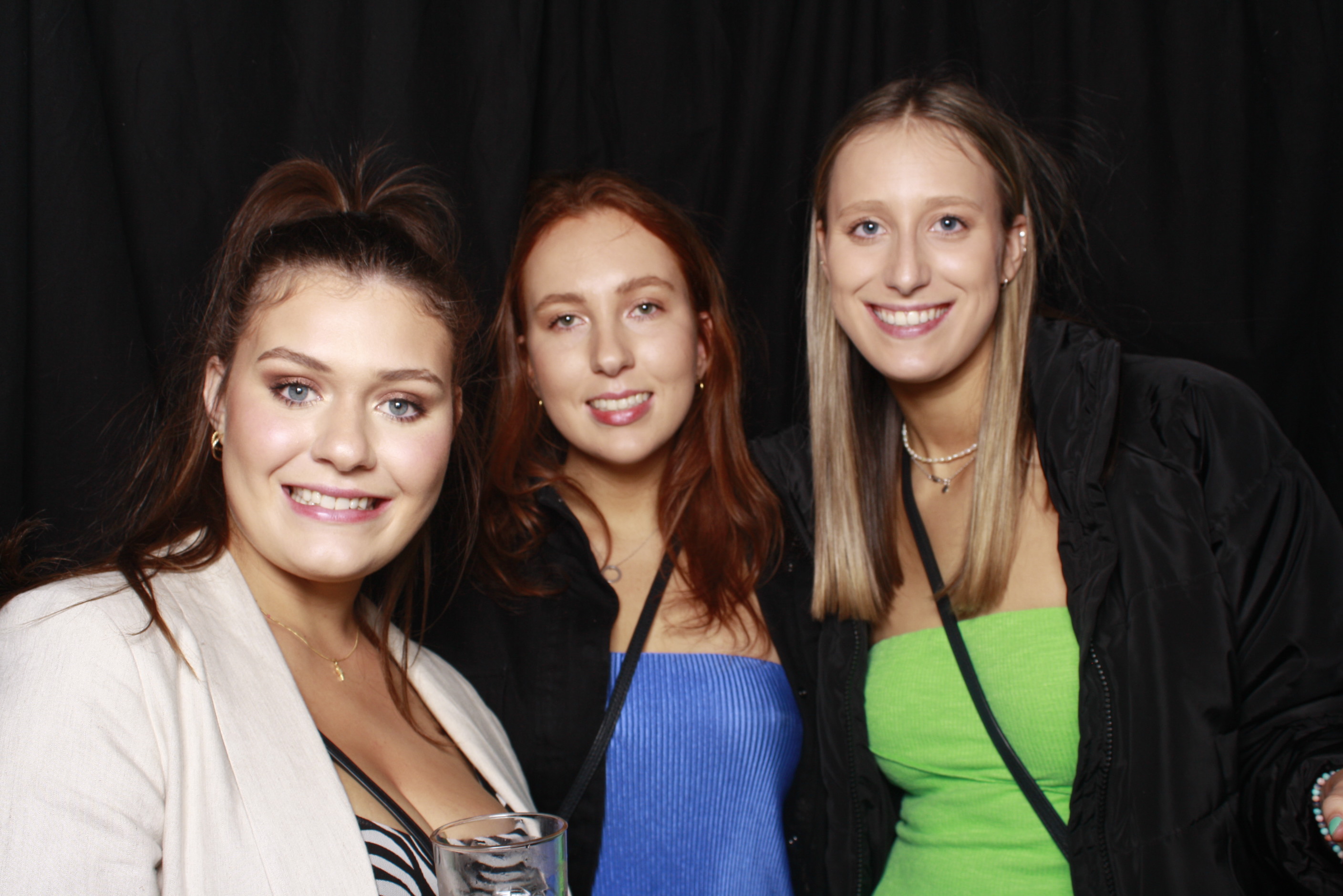 Nicole's 21st... 2022 | View more photos from the event at wgtngallery.classicphotobooths.co.nz/u/wgtncpbgallery/Nicoles-21st-2022