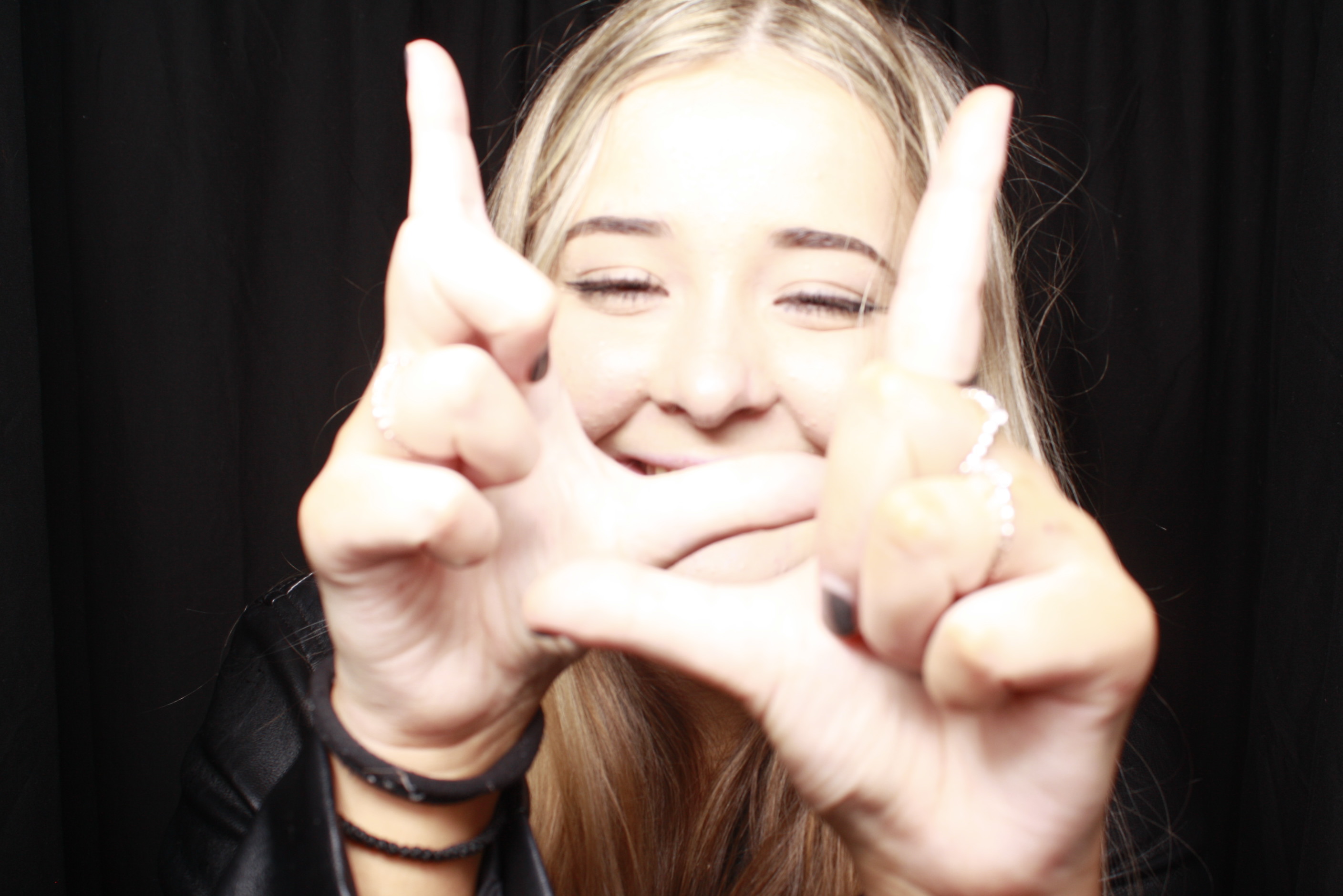 Nicole's 21st... 2022 | View more photos from the event at wgtngallery.classicphotobooths.co.nz/u/wgtncpbgallery/Nicoles-21st-2022