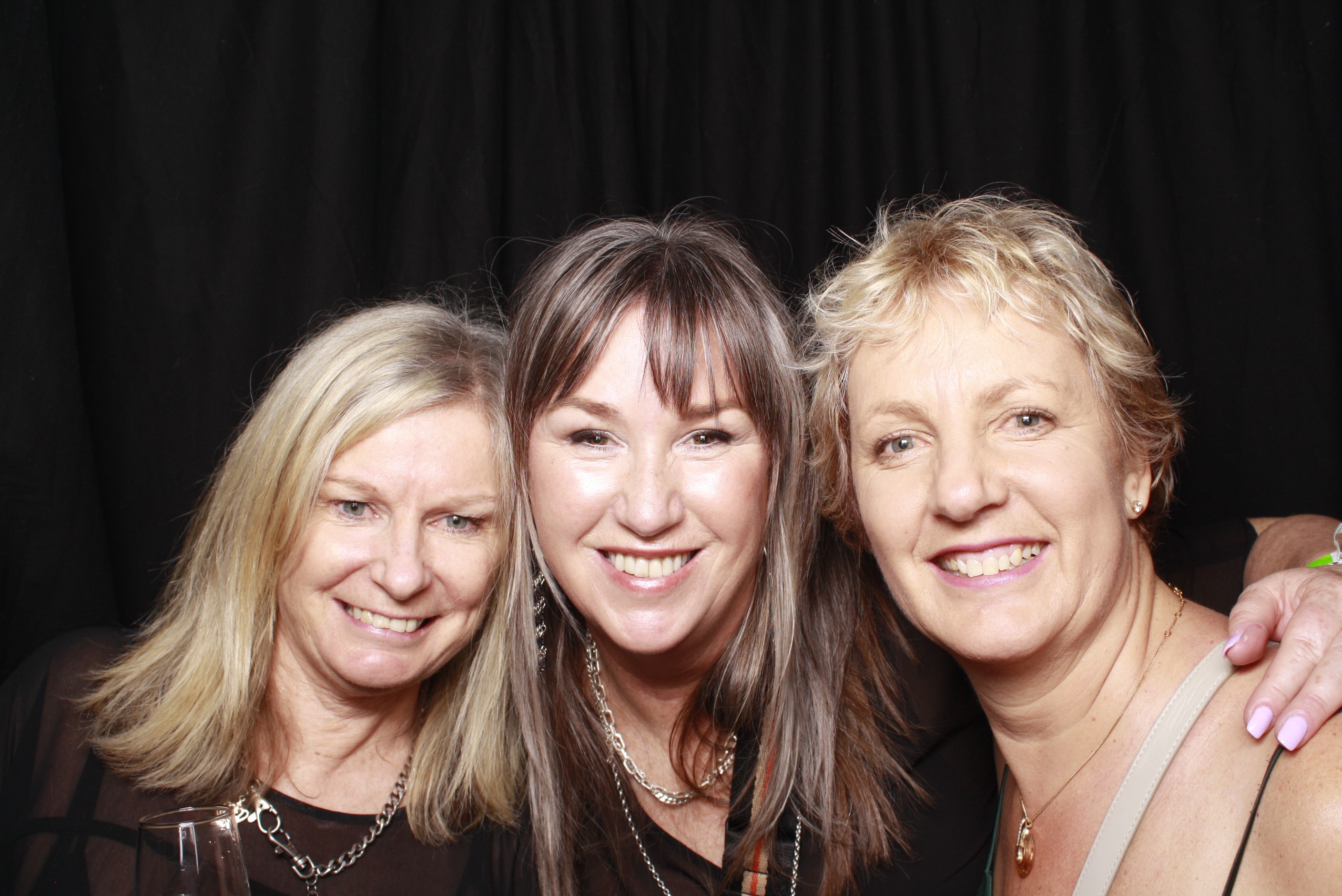 Nicole's 21st... 2022 | View more photos from the event at wgtngallery.classicphotobooths.co.nz/u/wgtncpbgallery/Nicoles-21st-2022