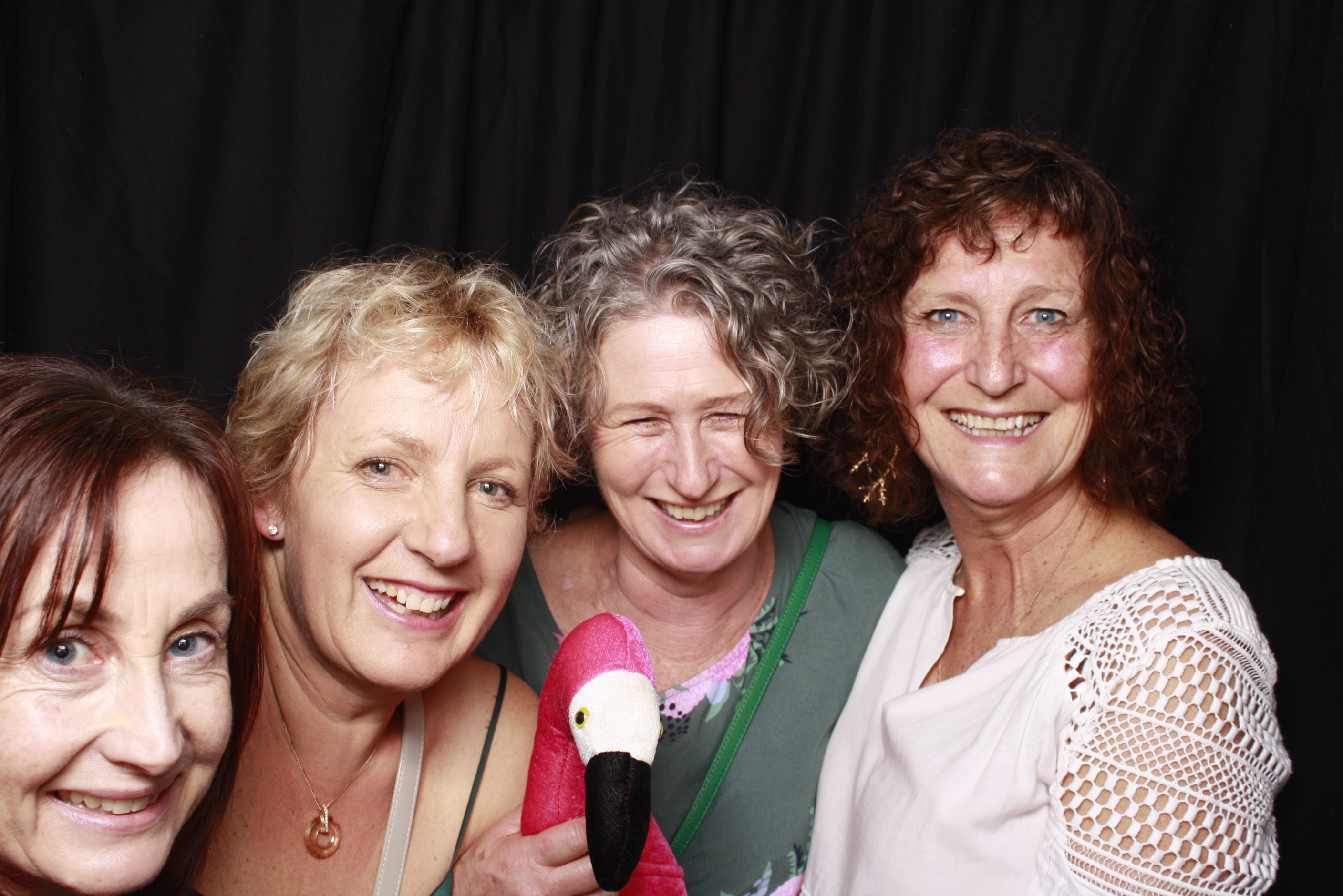 Nicole's 21st... 2022 | View more photos from the event at wgtngallery.classicphotobooths.co.nz/u/wgtncpbgallery/Nicoles-21st-2022