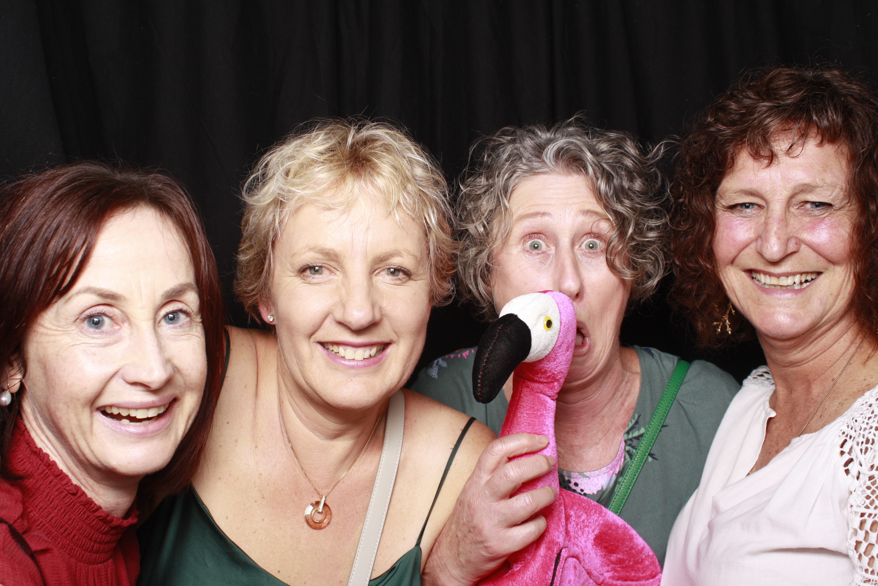 Nicole's 21st... 2022 | View more photos from the event at wgtngallery.classicphotobooths.co.nz/u/wgtncpbgallery/Nicoles-21st-2022