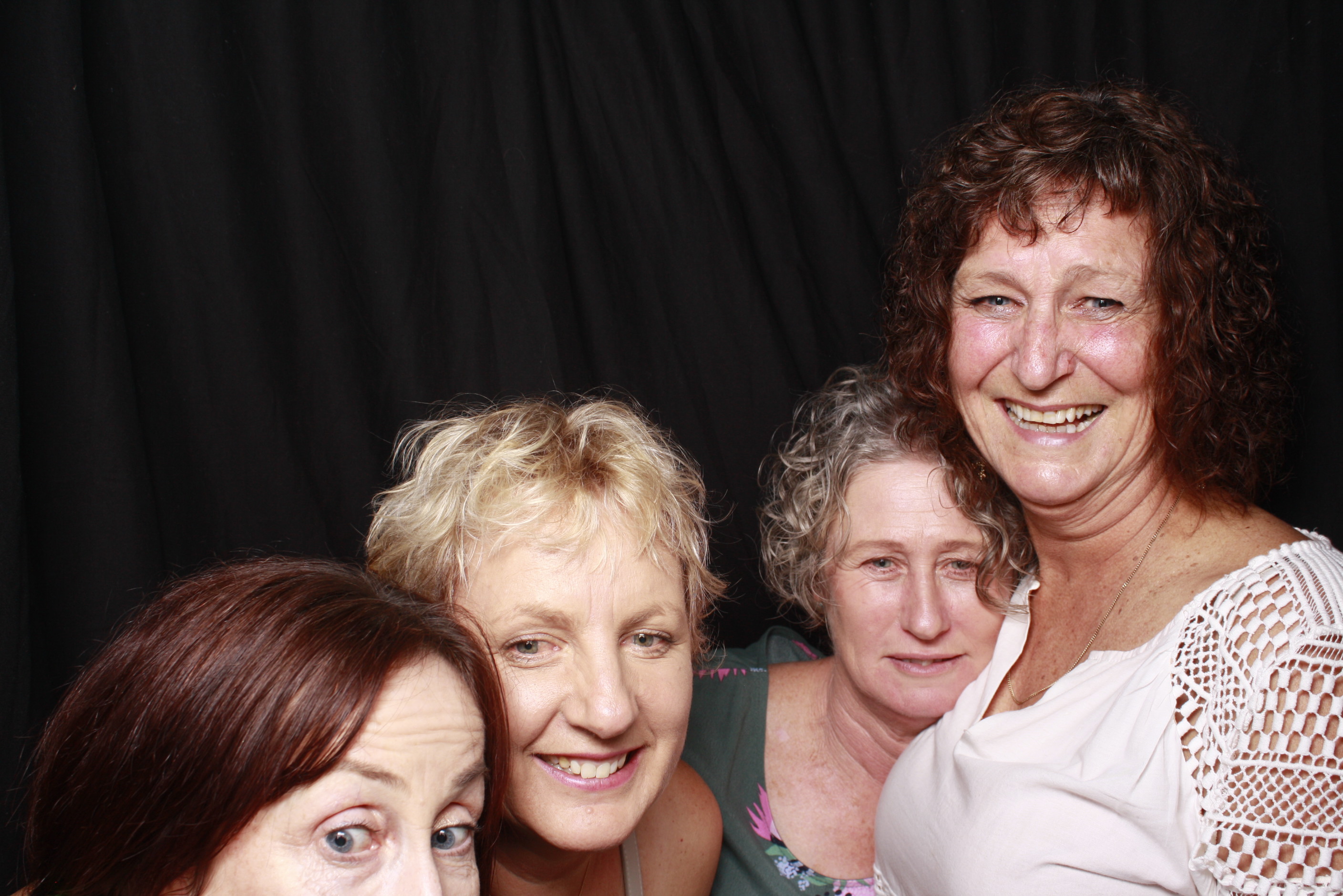 Nicole's 21st... 2022 | View more photos from the event at wgtngallery.classicphotobooths.co.nz/u/wgtncpbgallery/Nicoles-21st-2022