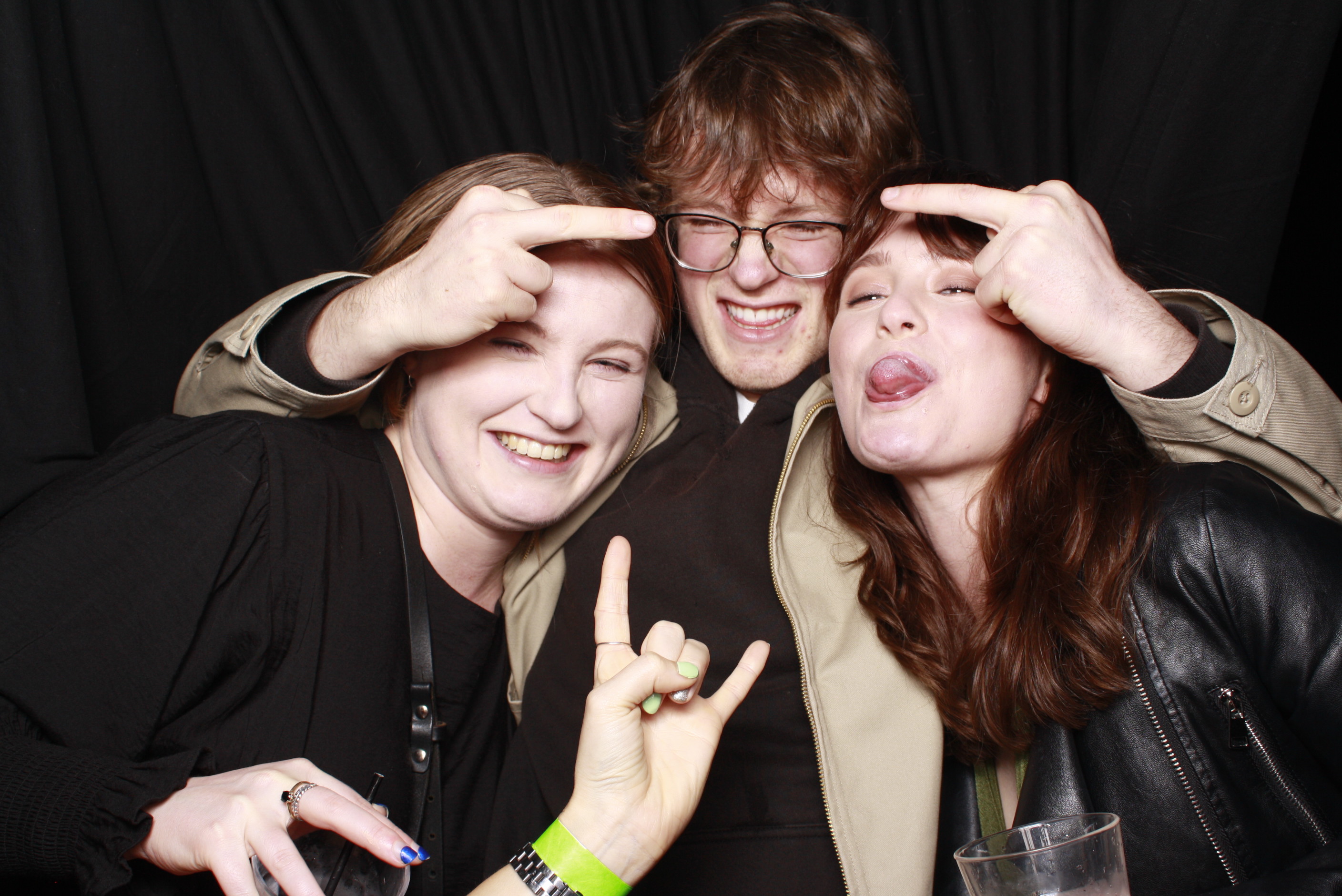 Nicole's 21st... 2022 | View more photos from the event at wgtngallery.classicphotobooths.co.nz/u/wgtncpbgallery/Nicoles-21st-2022