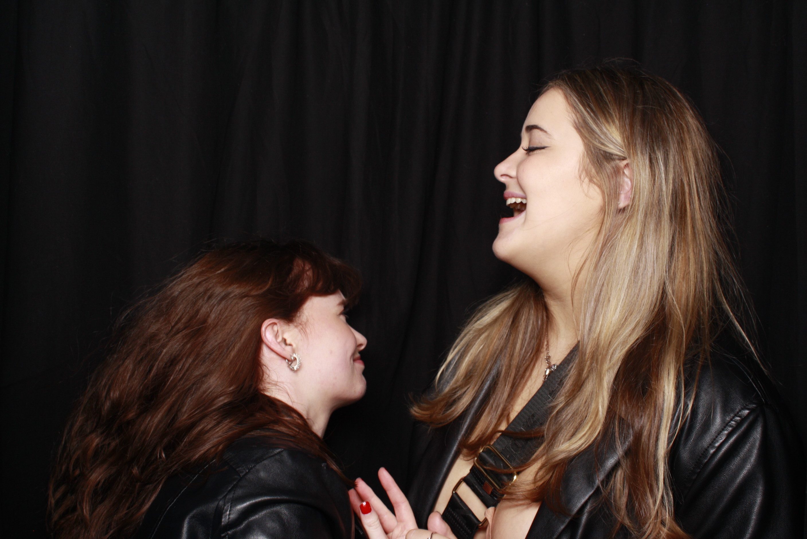 Nicole's 21st... 2022 | View more photos from the event at wgtngallery.classicphotobooths.co.nz/u/wgtncpbgallery/Nicoles-21st-2022