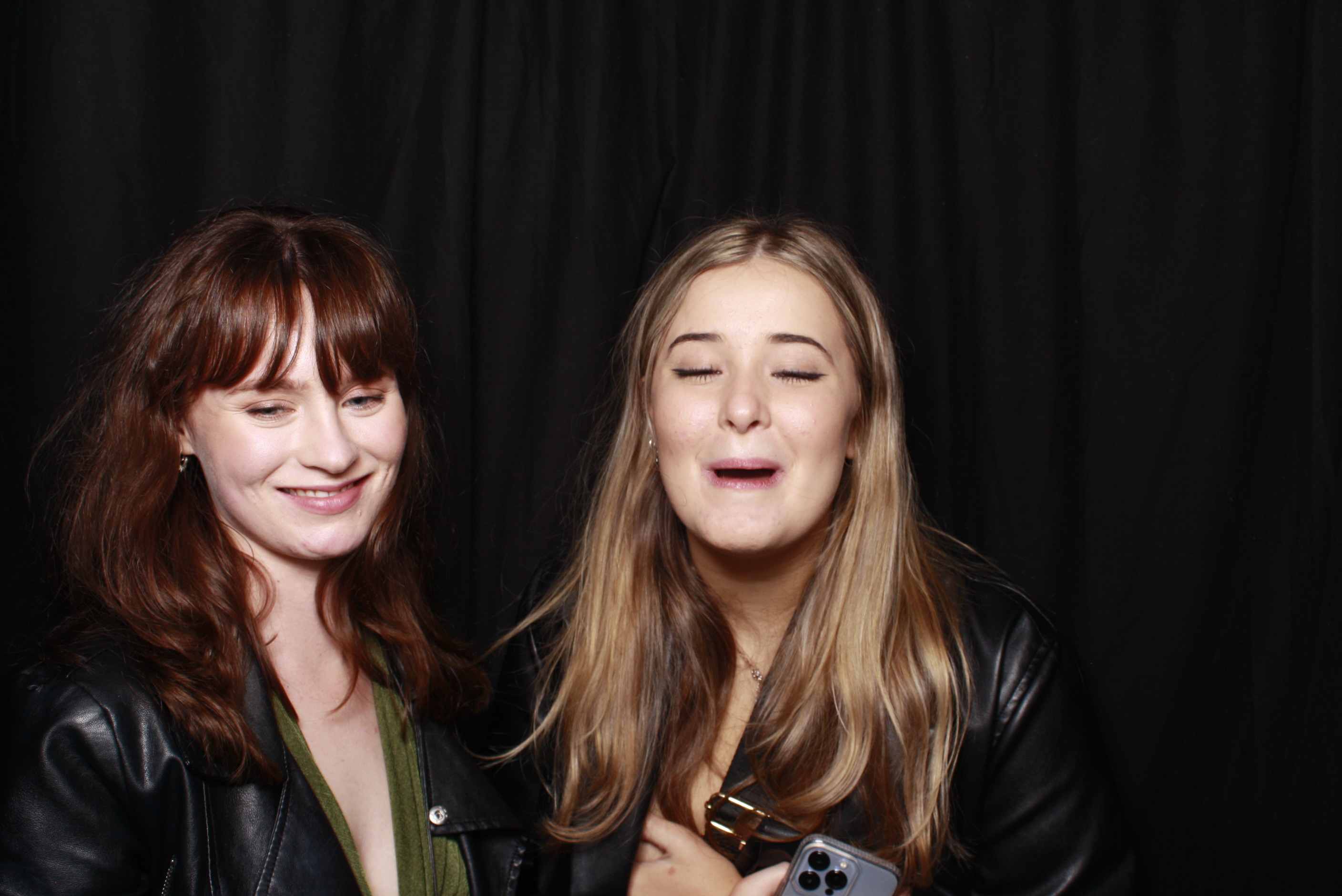 Nicole's 21st... 2022 | View more photos from the event at wgtngallery.classicphotobooths.co.nz/u/wgtncpbgallery/Nicoles-21st-2022