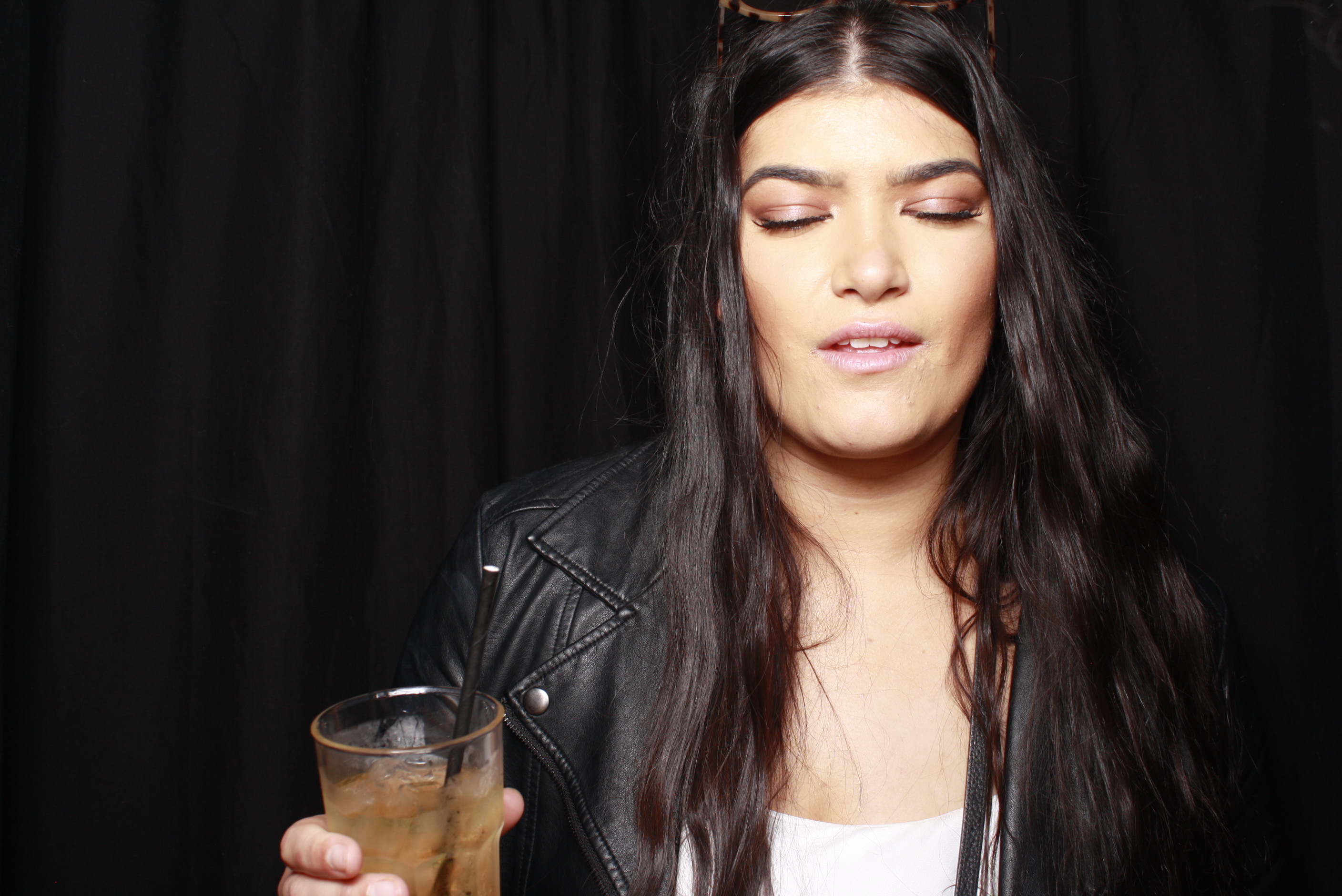 Nicole's 21st... 2022 | View more photos from the event at wgtngallery.classicphotobooths.co.nz/u/wgtncpbgallery/Nicoles-21st-2022