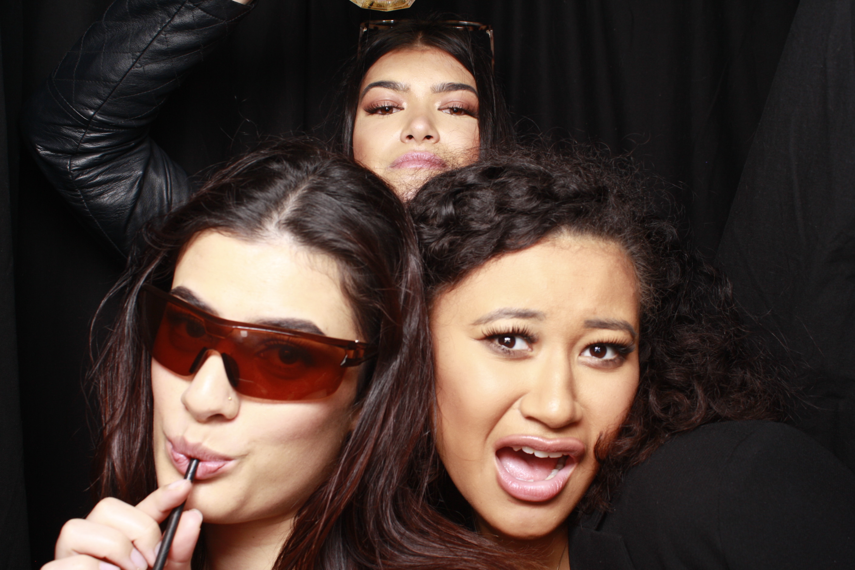 Nicole's 21st... 2022 | View more photos from the event at wgtngallery.classicphotobooths.co.nz/u/wgtncpbgallery/Nicoles-21st-2022