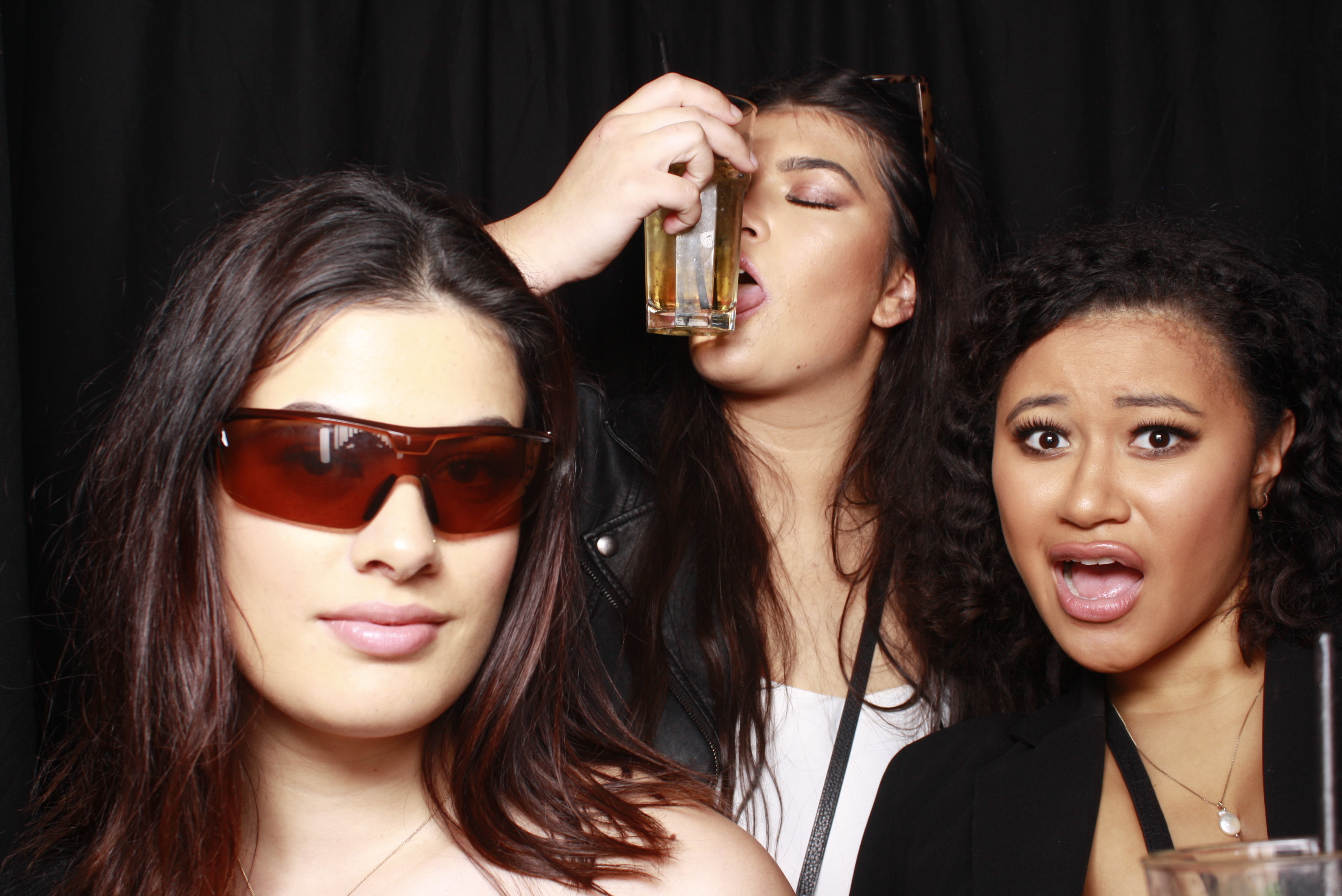 Nicole's 21st... 2022 | View more photos from the event at wgtngallery.classicphotobooths.co.nz/u/wgtncpbgallery/Nicoles-21st-2022