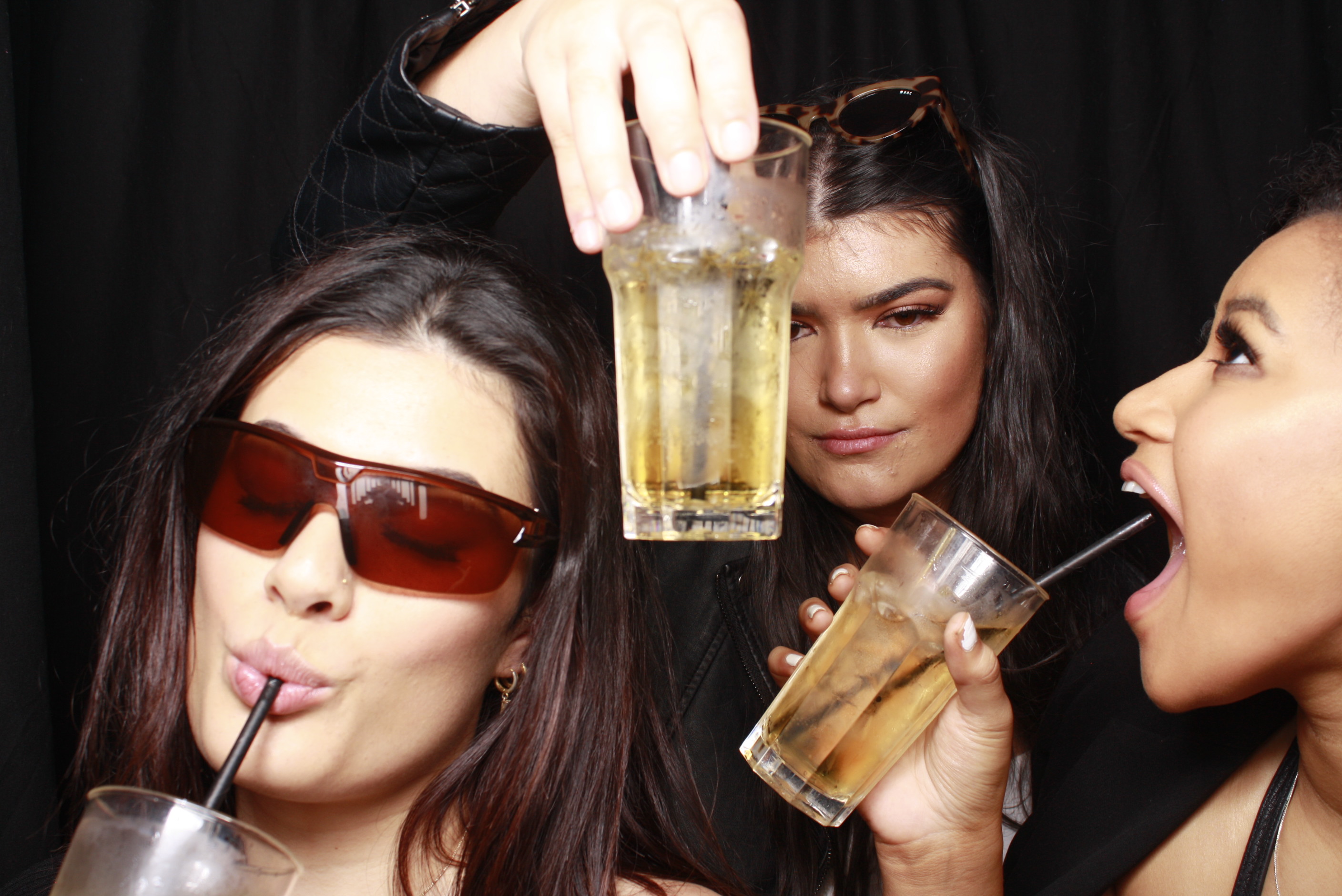 Nicole's 21st... 2022 | View more photos from the event at wgtngallery.classicphotobooths.co.nz/u/wgtncpbgallery/Nicoles-21st-2022