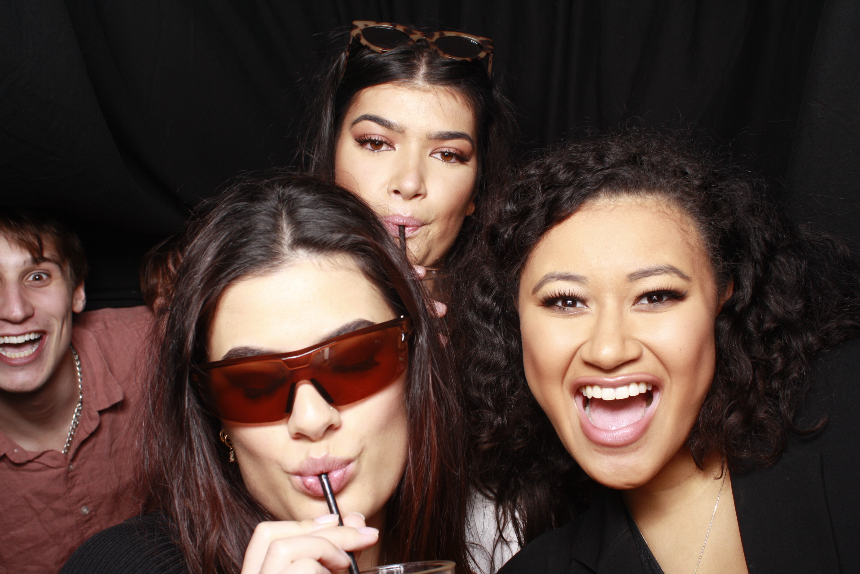 Nicole's 21st... 2022 | View more photos from the event at wgtngallery.classicphotobooths.co.nz/u/wgtncpbgallery/Nicoles-21st-2022