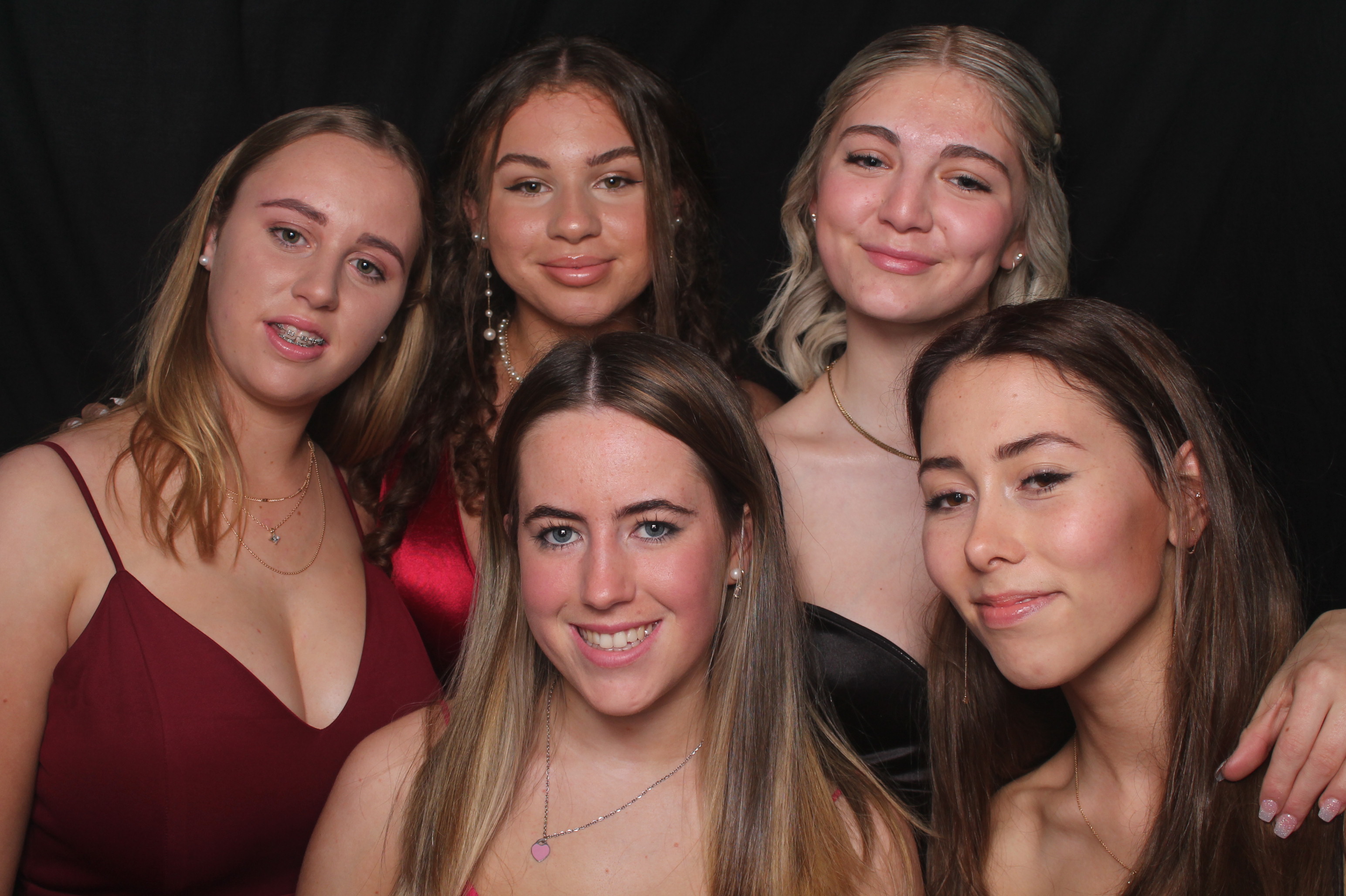 Solway College Ball 2022 | View more photos from the event at wgtngallery.classicphotobooths.co.nz/u/wgtncpbgallery/Solway-College-Ball-2022