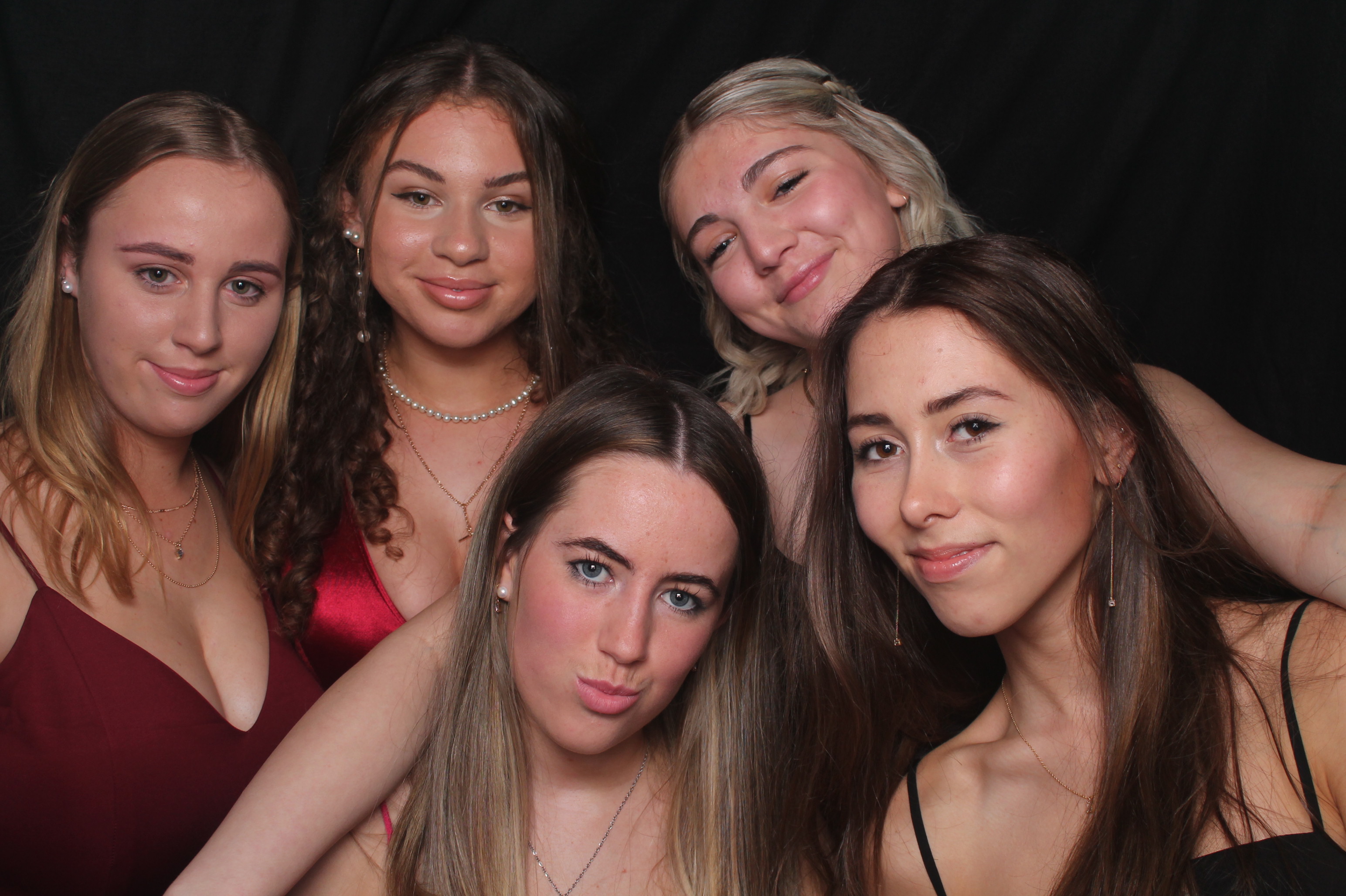 Solway College Ball 2022 | View more photos from the event at wgtngallery.classicphotobooths.co.nz/u/wgtncpbgallery/Solway-College-Ball-2022