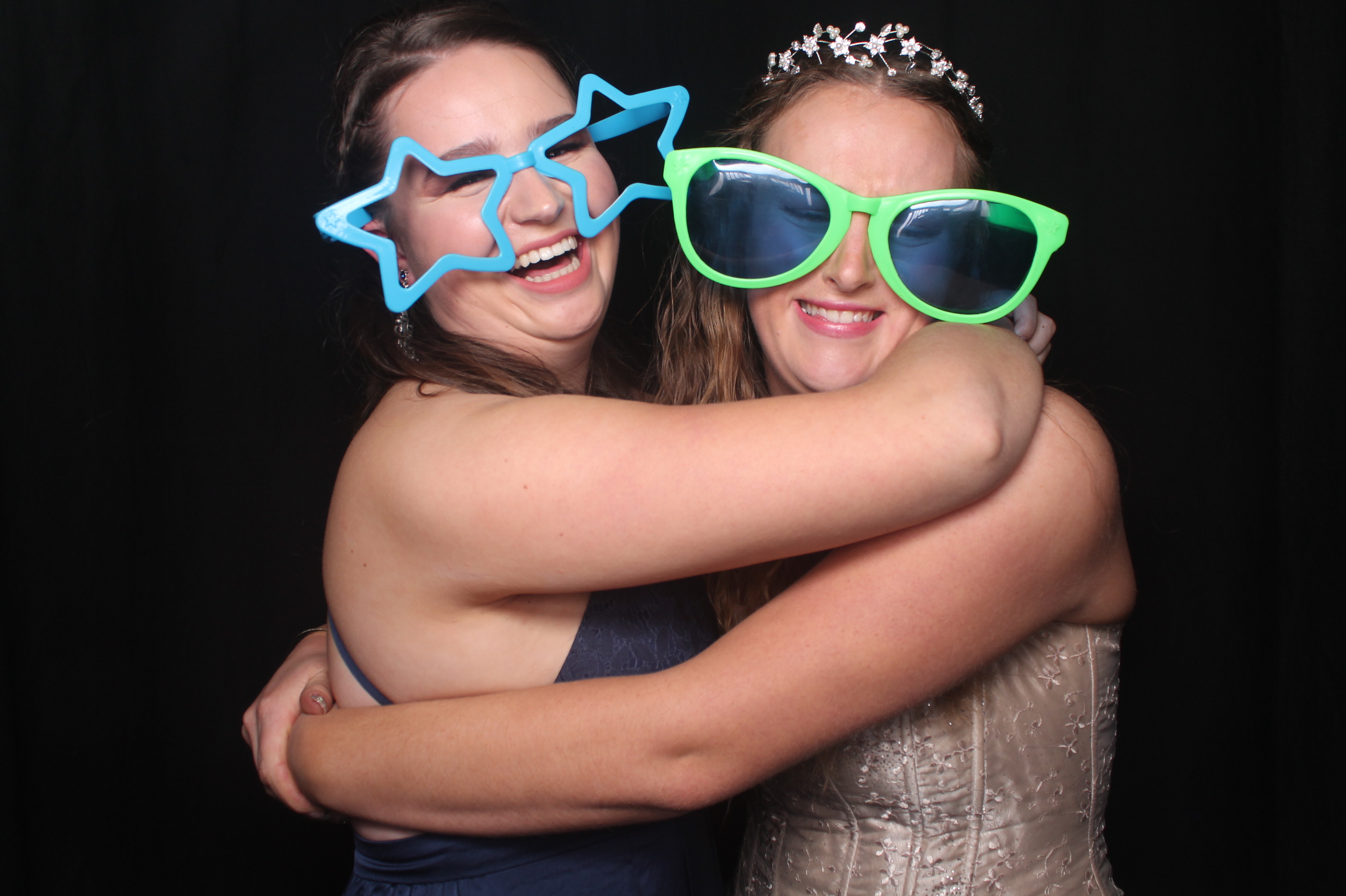 Solway College Ball 2022 | View more photos from the event at wgtngallery.classicphotobooths.co.nz/u/wgtncpbgallery/Solway-College-Ball-2022