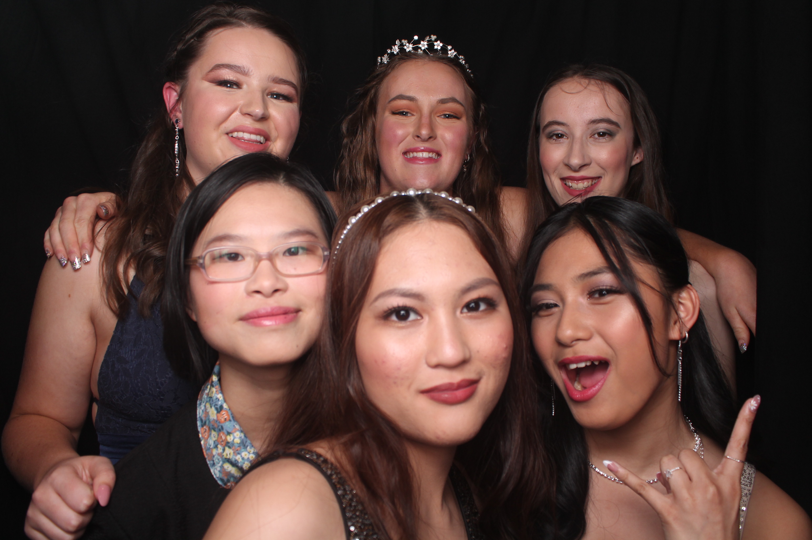 Solway College Ball 2022 | View more photos from the event at wgtngallery.classicphotobooths.co.nz/u/wgtncpbgallery/Solway-College-Ball-2022