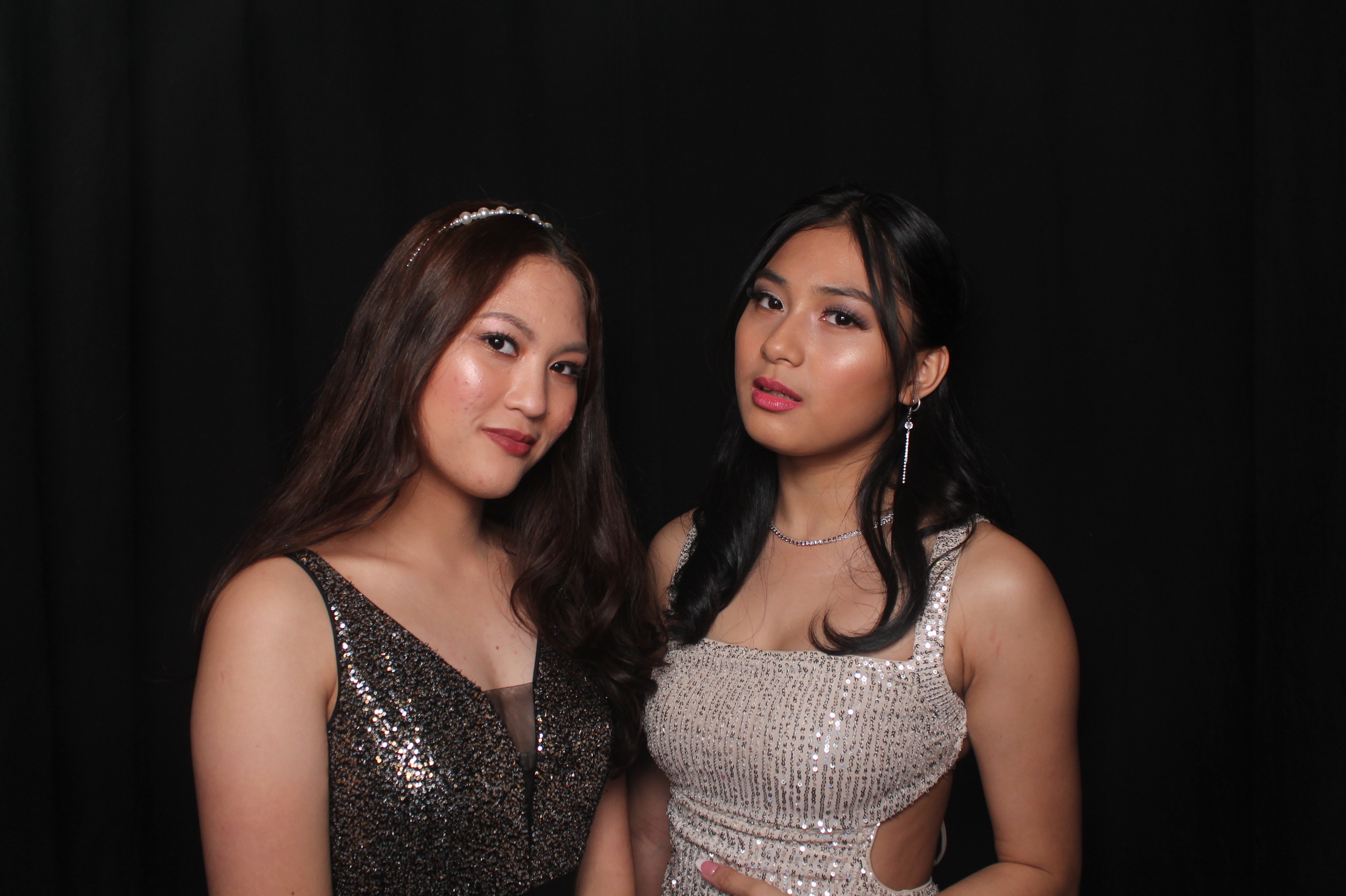 Solway College Ball 2022 | View more photos from the event at wgtngallery.classicphotobooths.co.nz/u/wgtncpbgallery/Solway-College-Ball-2022