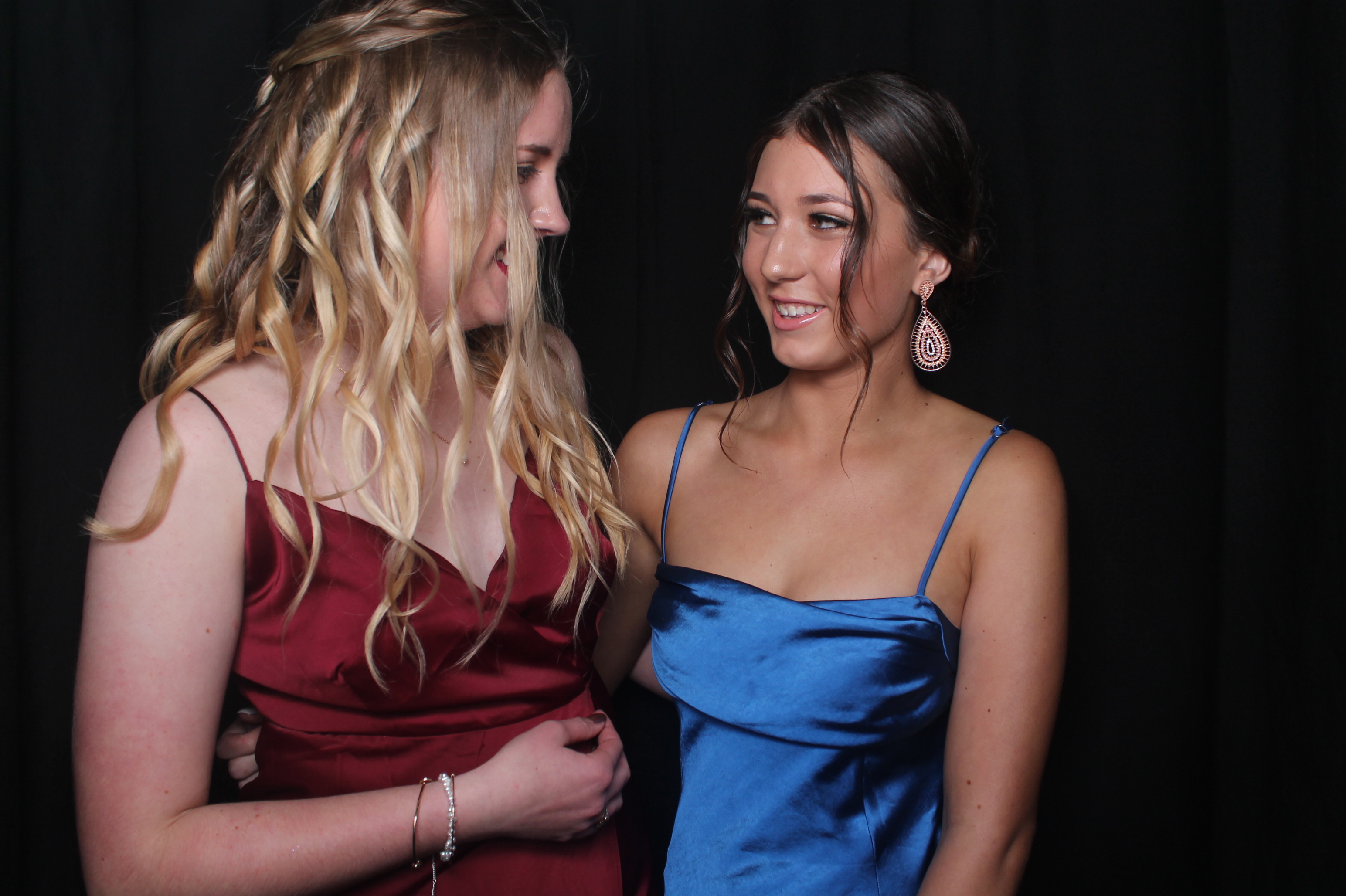 Solway College Ball 2022 | View more photos from the event at wgtngallery.classicphotobooths.co.nz/u/wgtncpbgallery/Solway-College-Ball-2022