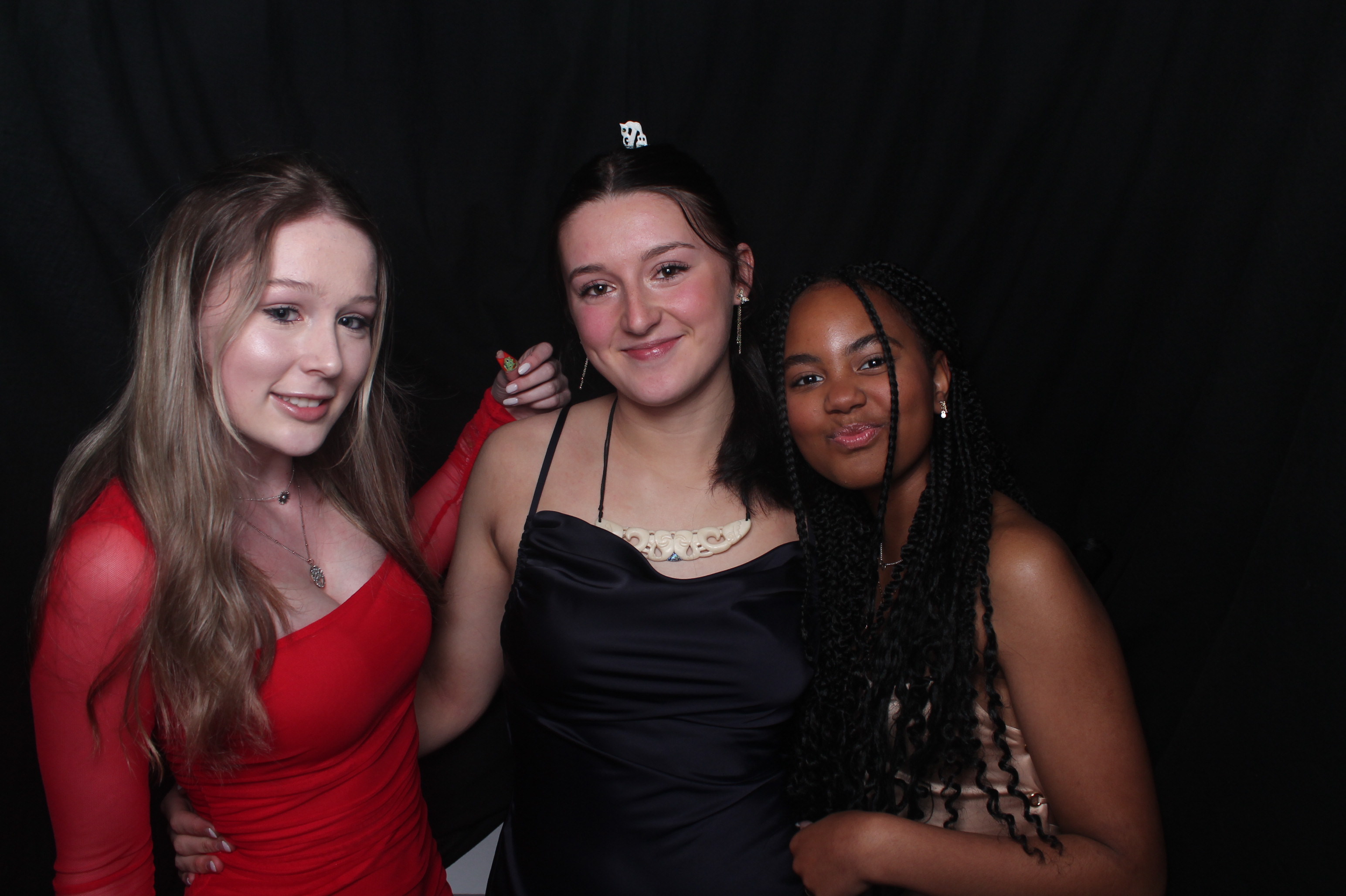 Solway College Ball 2022 | View more photos from the event at wgtngallery.classicphotobooths.co.nz/u/wgtncpbgallery/Solway-College-Ball-2022