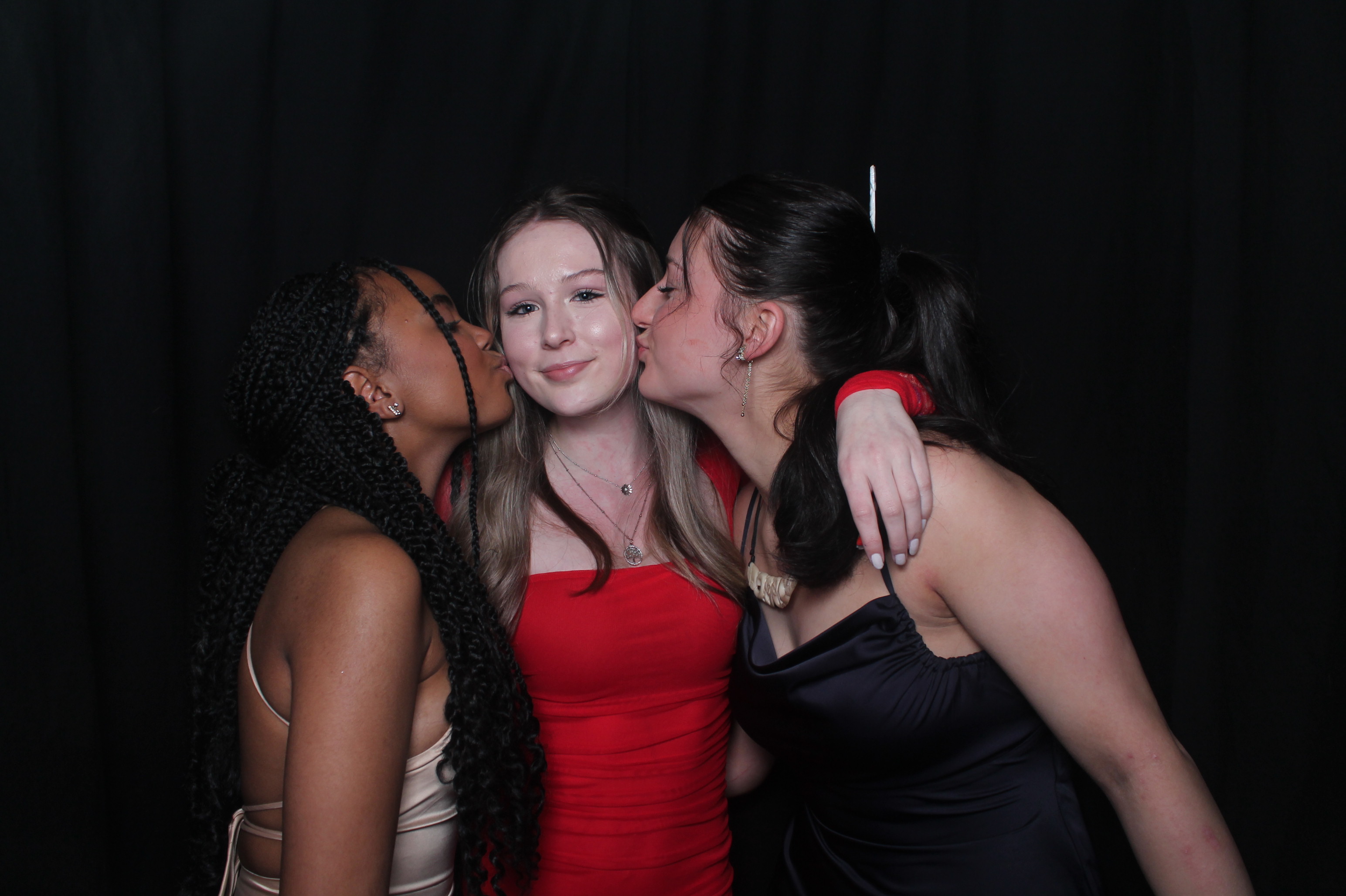 Solway College Ball 2022 | View more photos from the event at wgtngallery.classicphotobooths.co.nz/u/wgtncpbgallery/Solway-College-Ball-2022