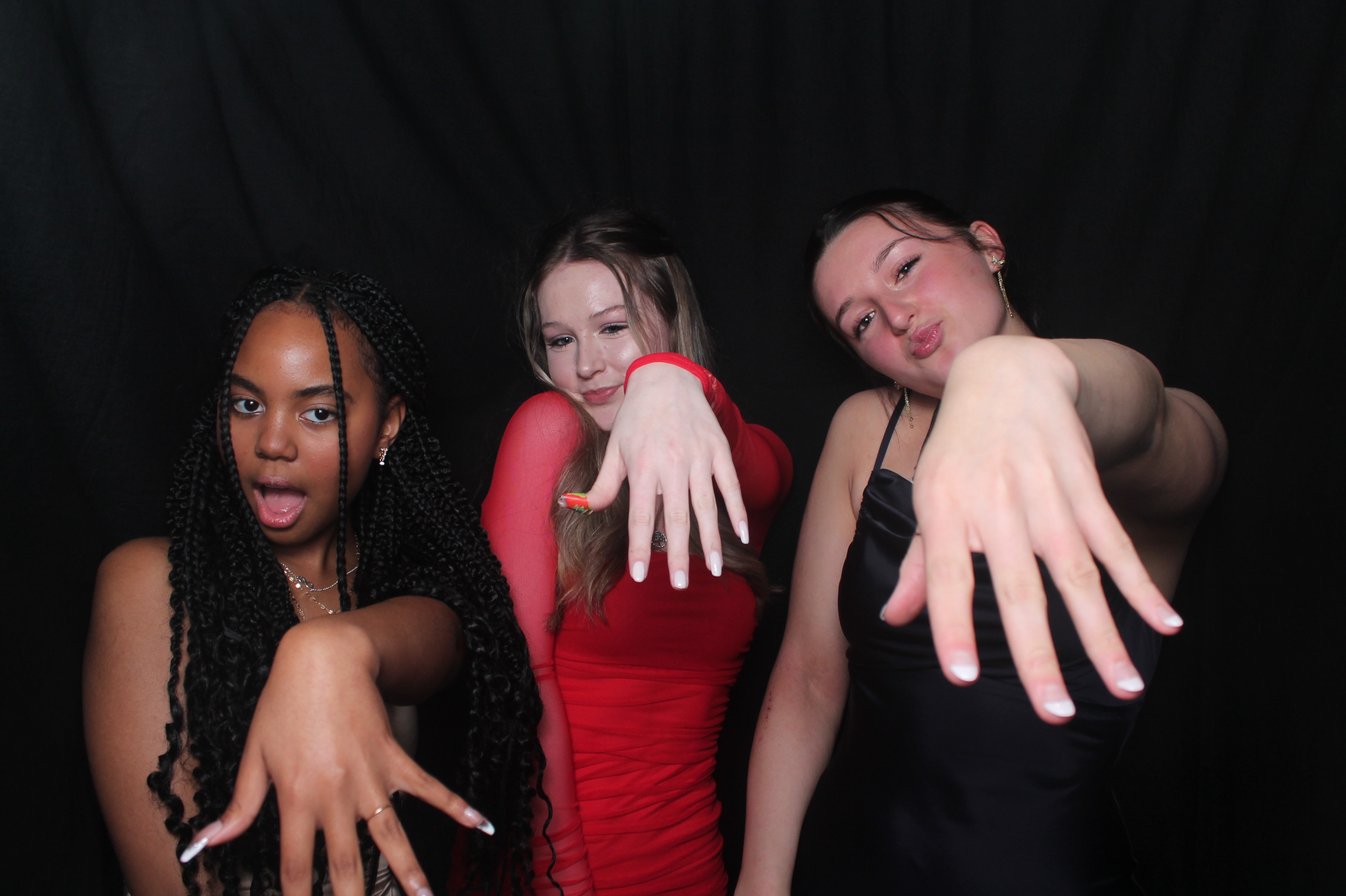 Solway College Ball 2022 | View more photos from the event at wgtngallery.classicphotobooths.co.nz/u/wgtncpbgallery/Solway-College-Ball-2022