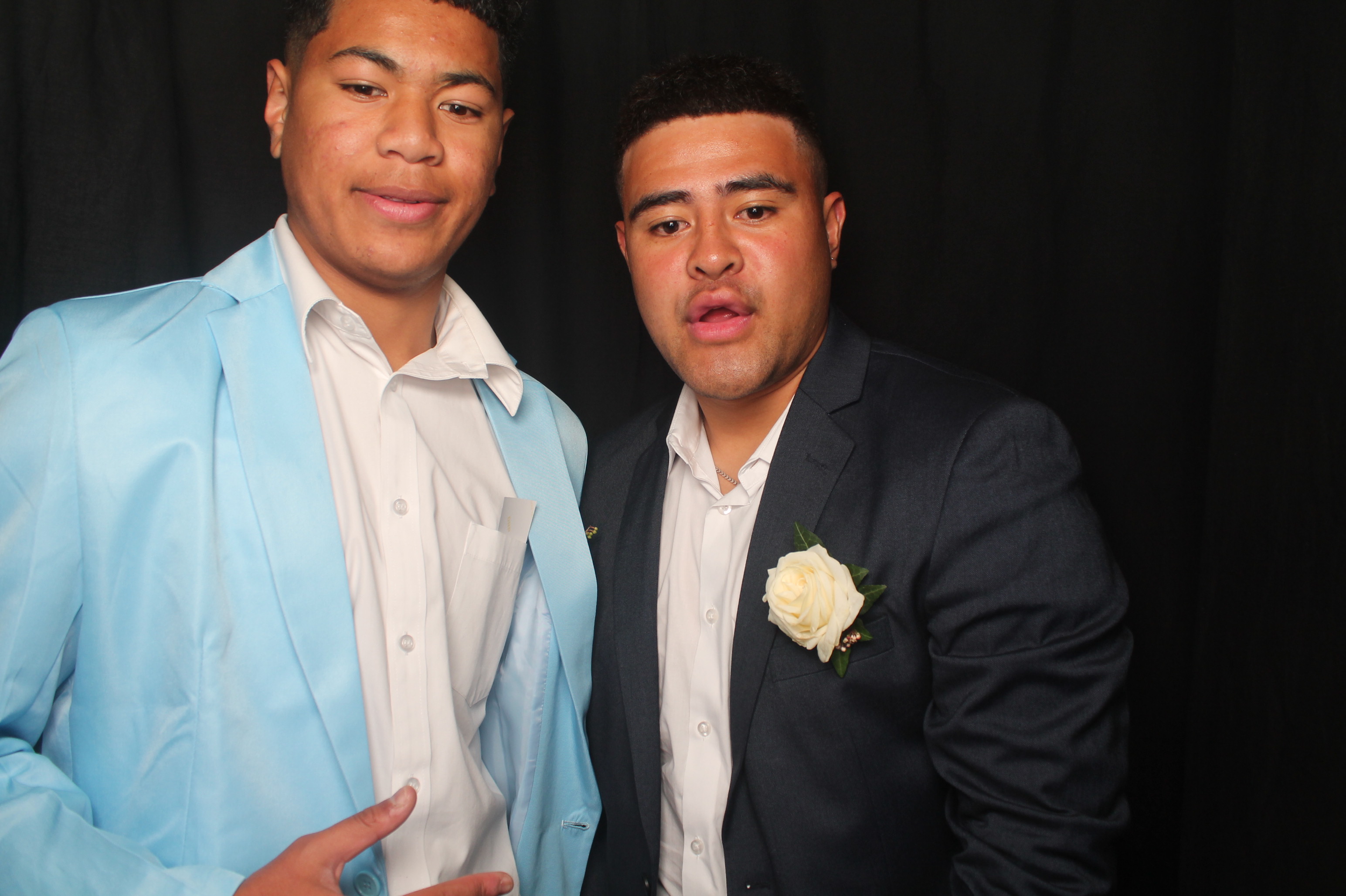 Solway College Ball 2022 | View more photos from the event at wgtngallery.classicphotobooths.co.nz/u/wgtncpbgallery/Solway-College-Ball-2022