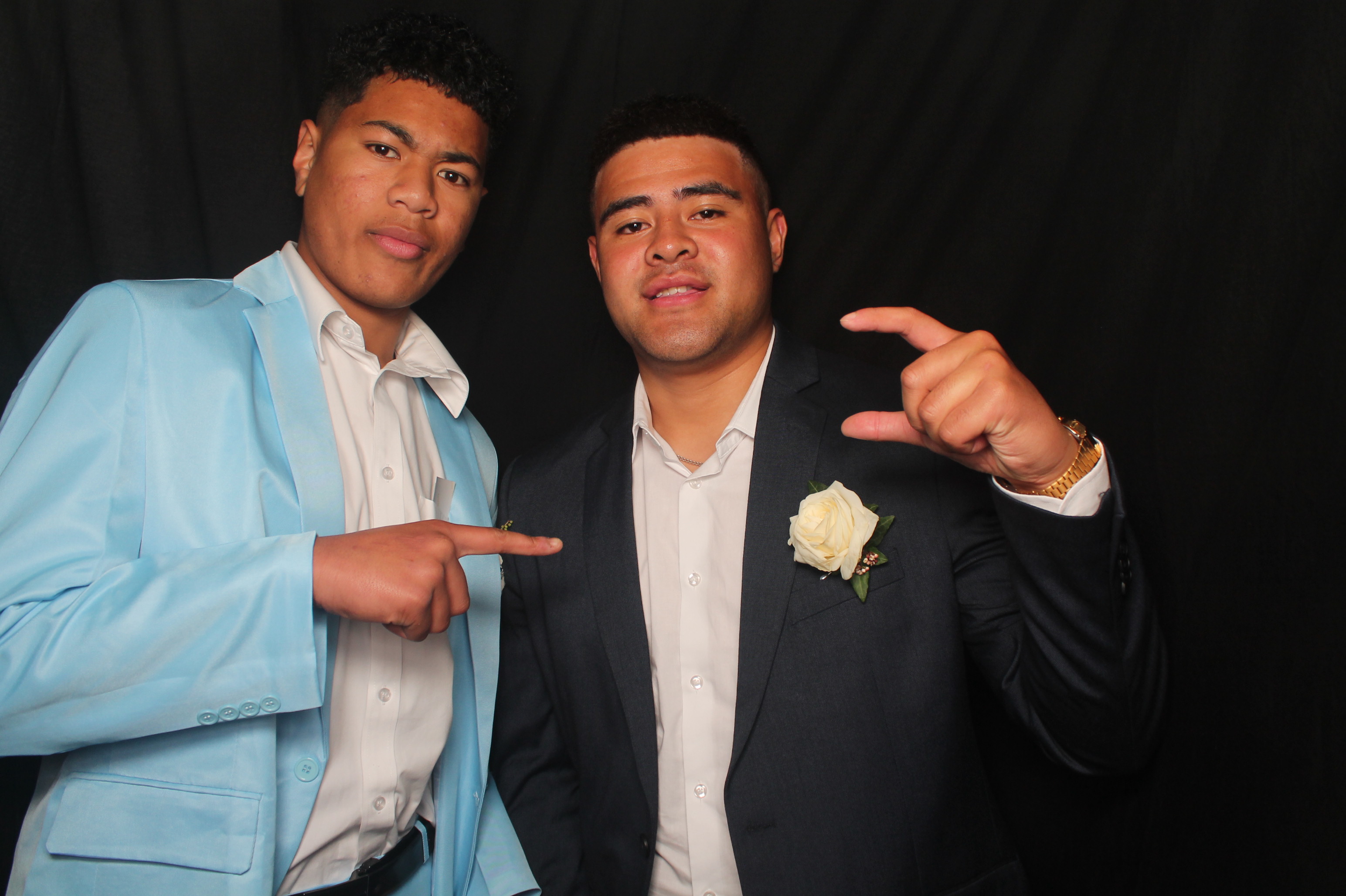 Solway College Ball 2022 | View more photos from the event at wgtngallery.classicphotobooths.co.nz/u/wgtncpbgallery/Solway-College-Ball-2022