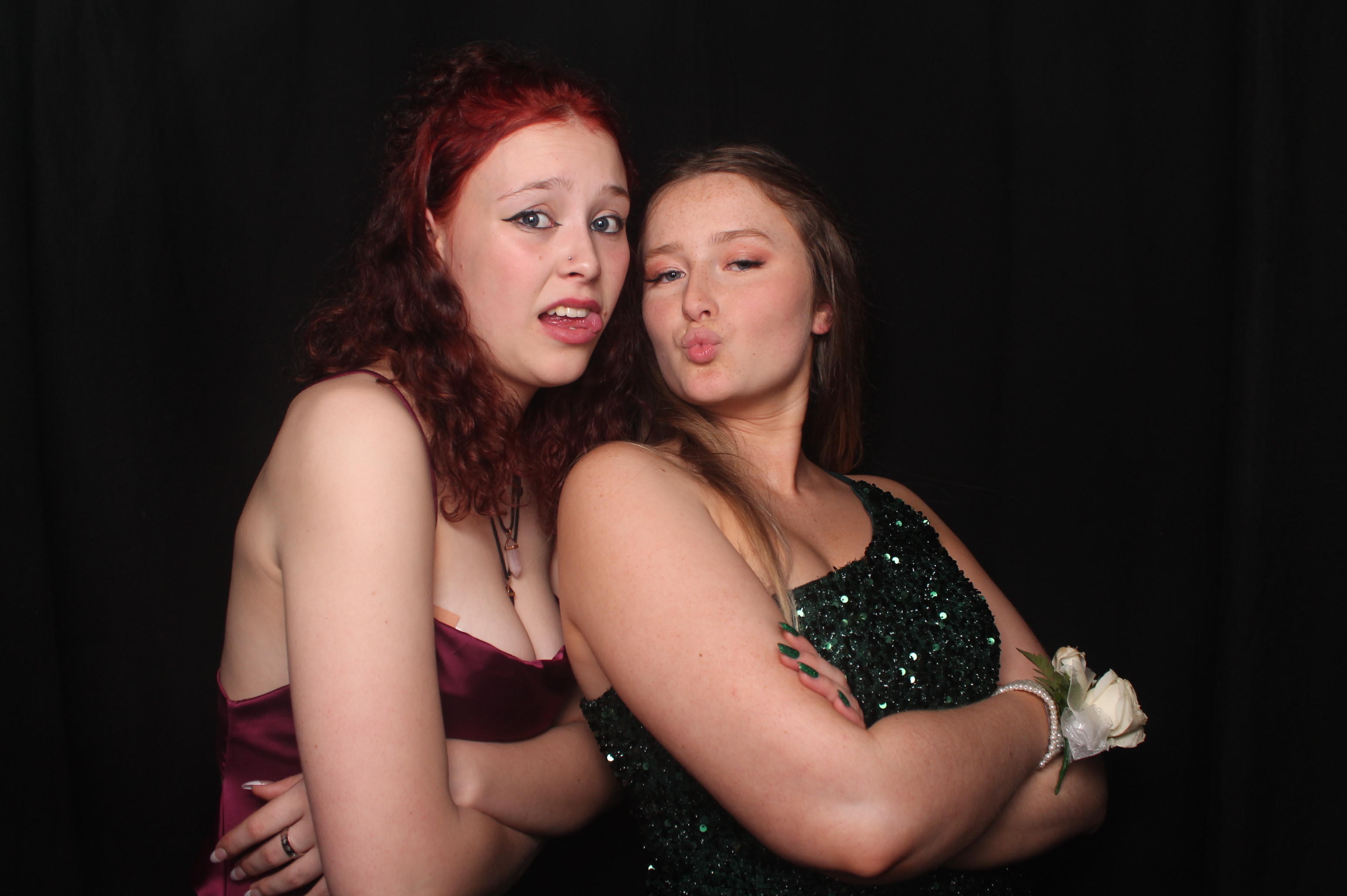 Solway College Ball 2022 | View more photos from the event at wgtngallery.classicphotobooths.co.nz/u/wgtncpbgallery/Solway-College-Ball-2022