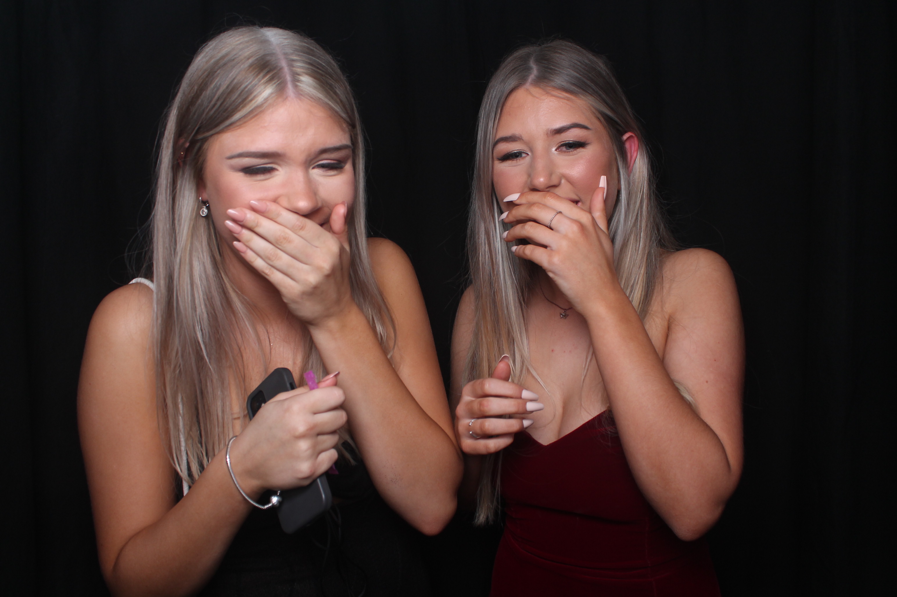 Solway College Ball 2022 | View more photos from the event at wgtngallery.classicphotobooths.co.nz/u/wgtncpbgallery/Solway-College-Ball-2022