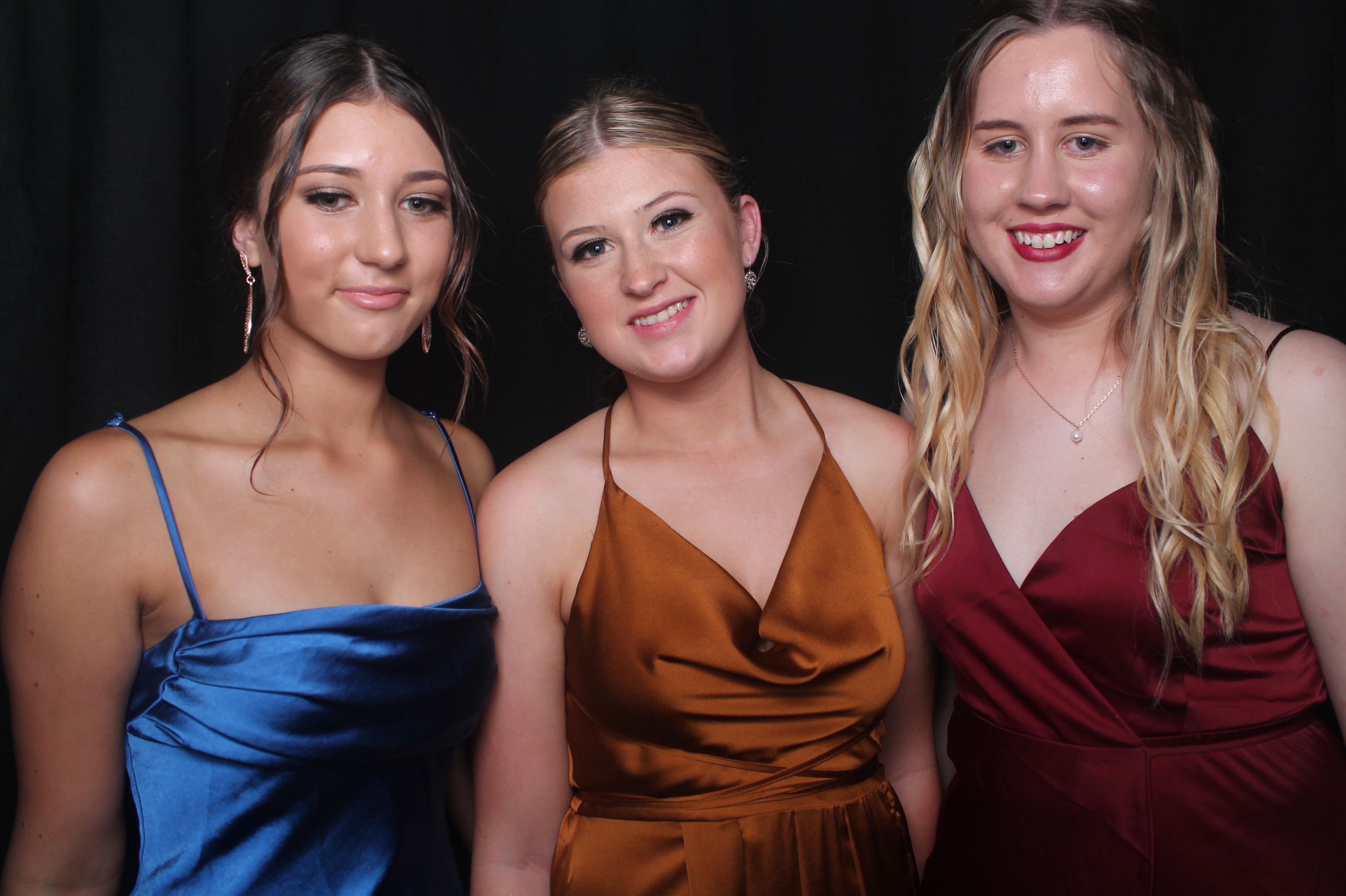 Solway College Ball 2022 | View more photos from the event at wgtngallery.classicphotobooths.co.nz/u/wgtncpbgallery/Solway-College-Ball-2022